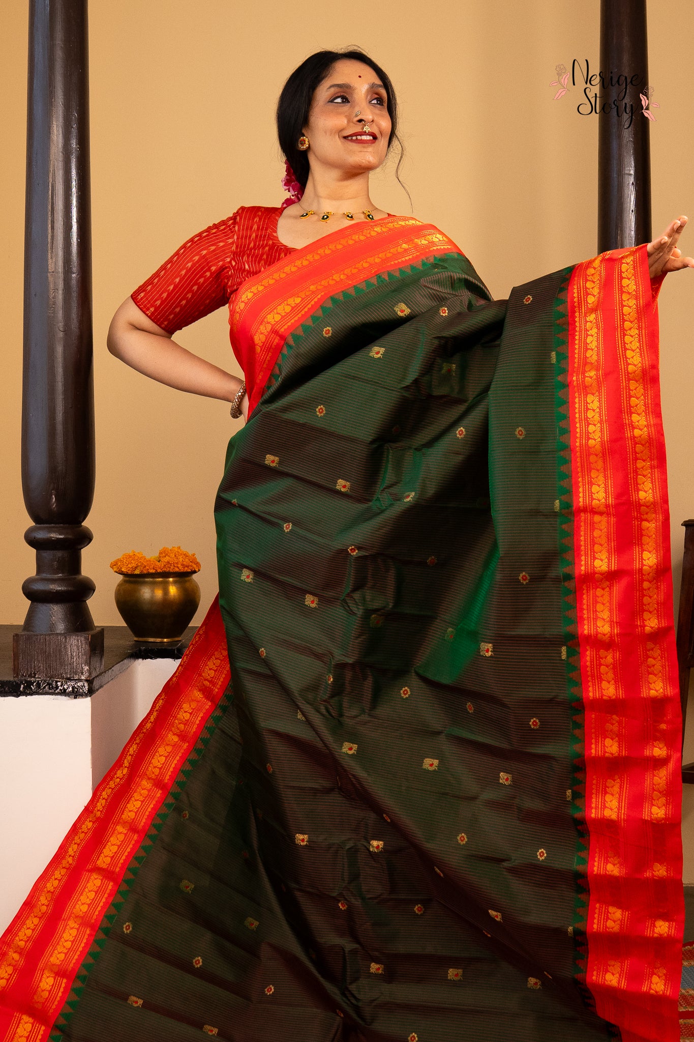 PARNA (పర్ణ)