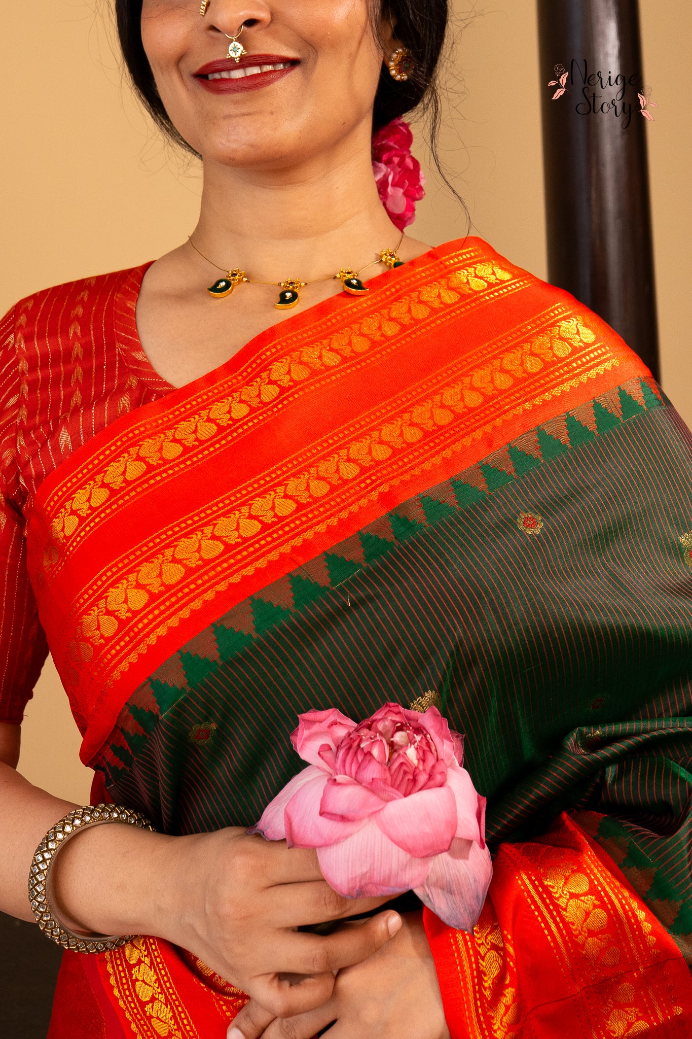 PARNA (పర్ణ)