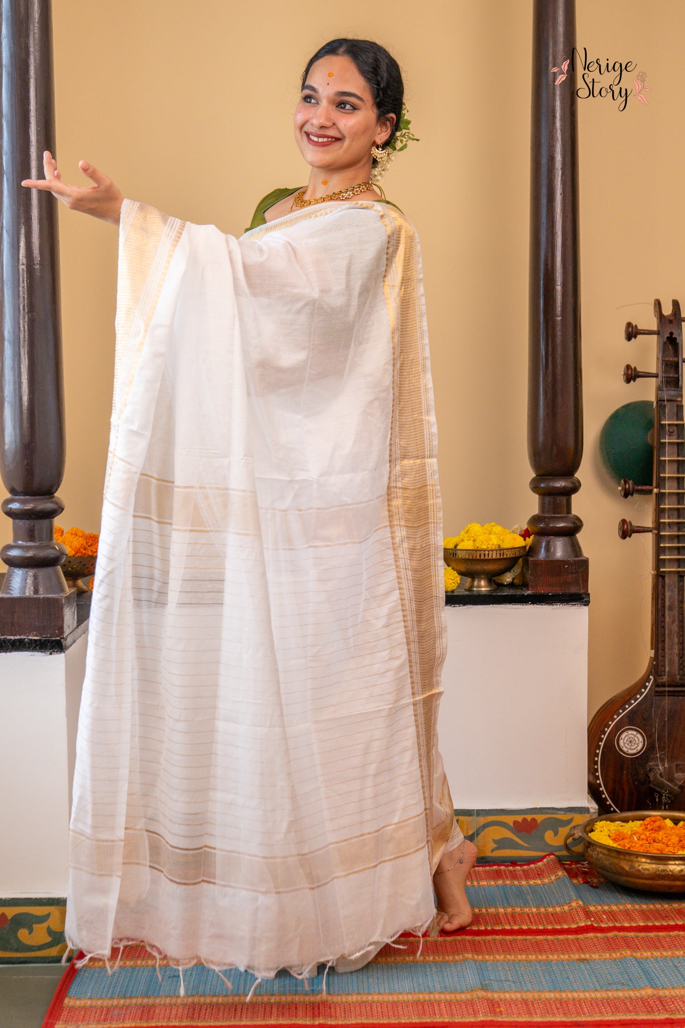 POOVILI (പൂവിലെ)