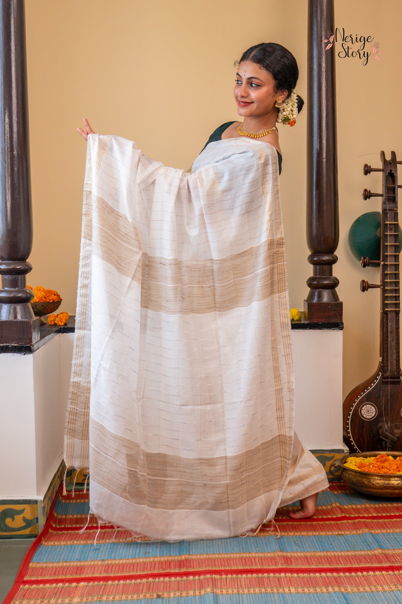 VAANAPOOKAL (വാനപൂക്കൾ)