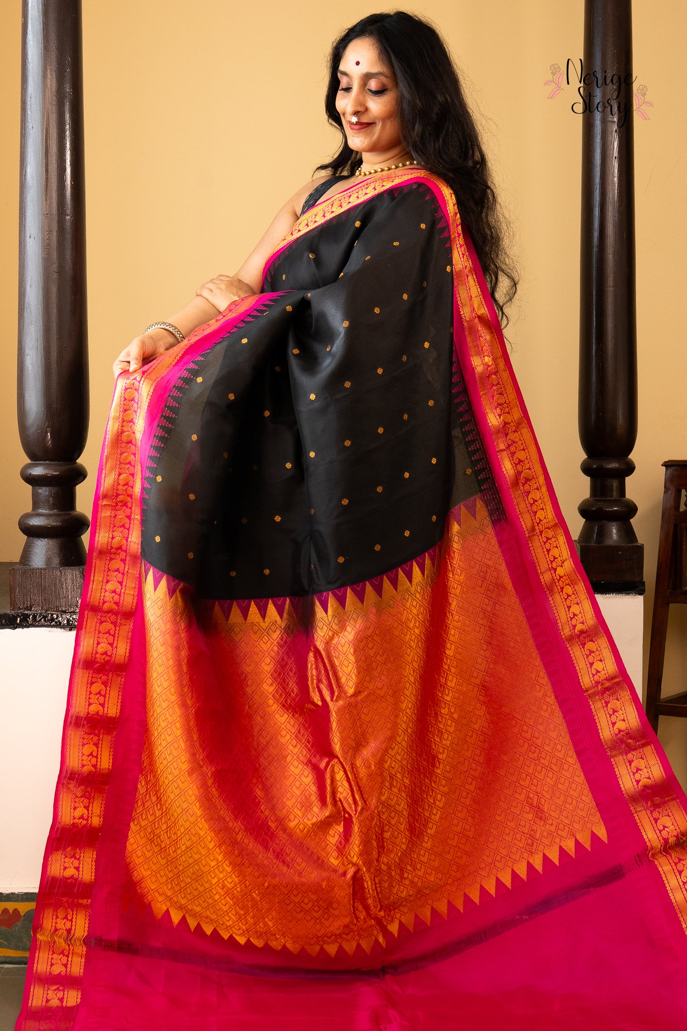 KRISHNAVI (కృష్ణవి)