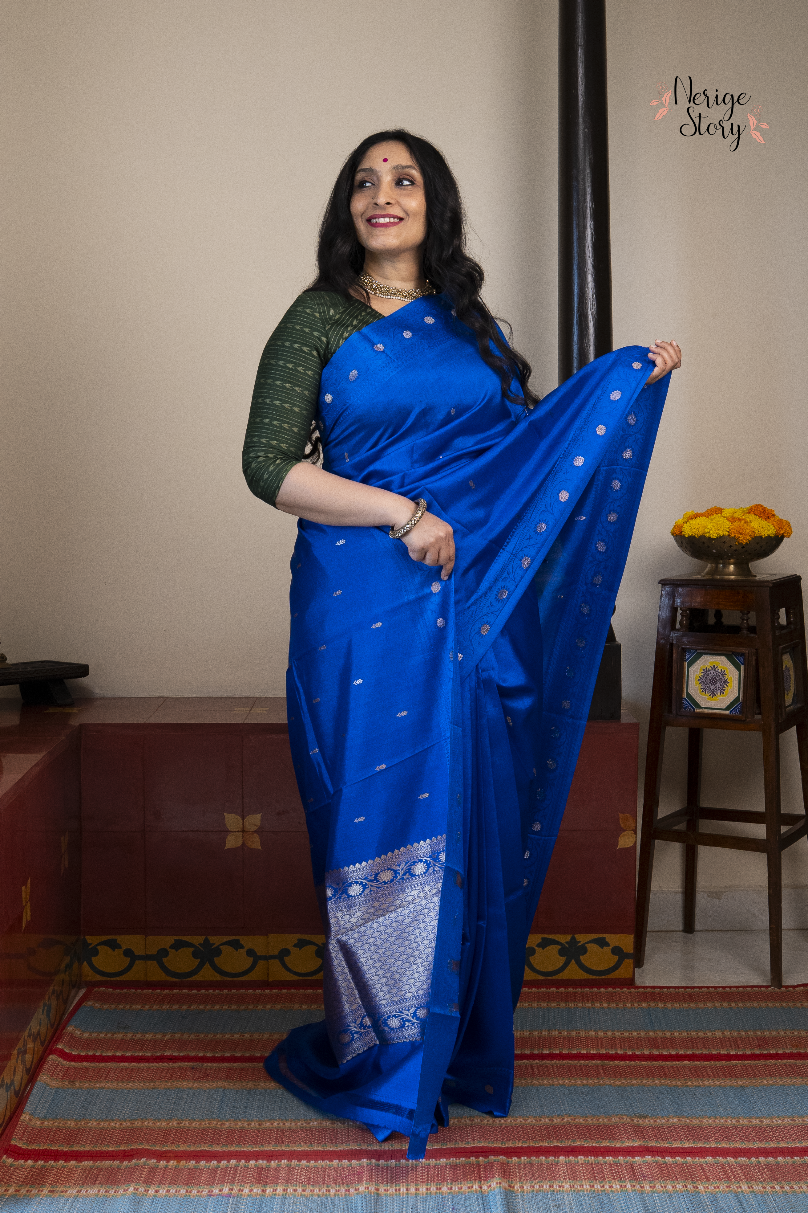 LAVANYASREE (लावण्यश्री)