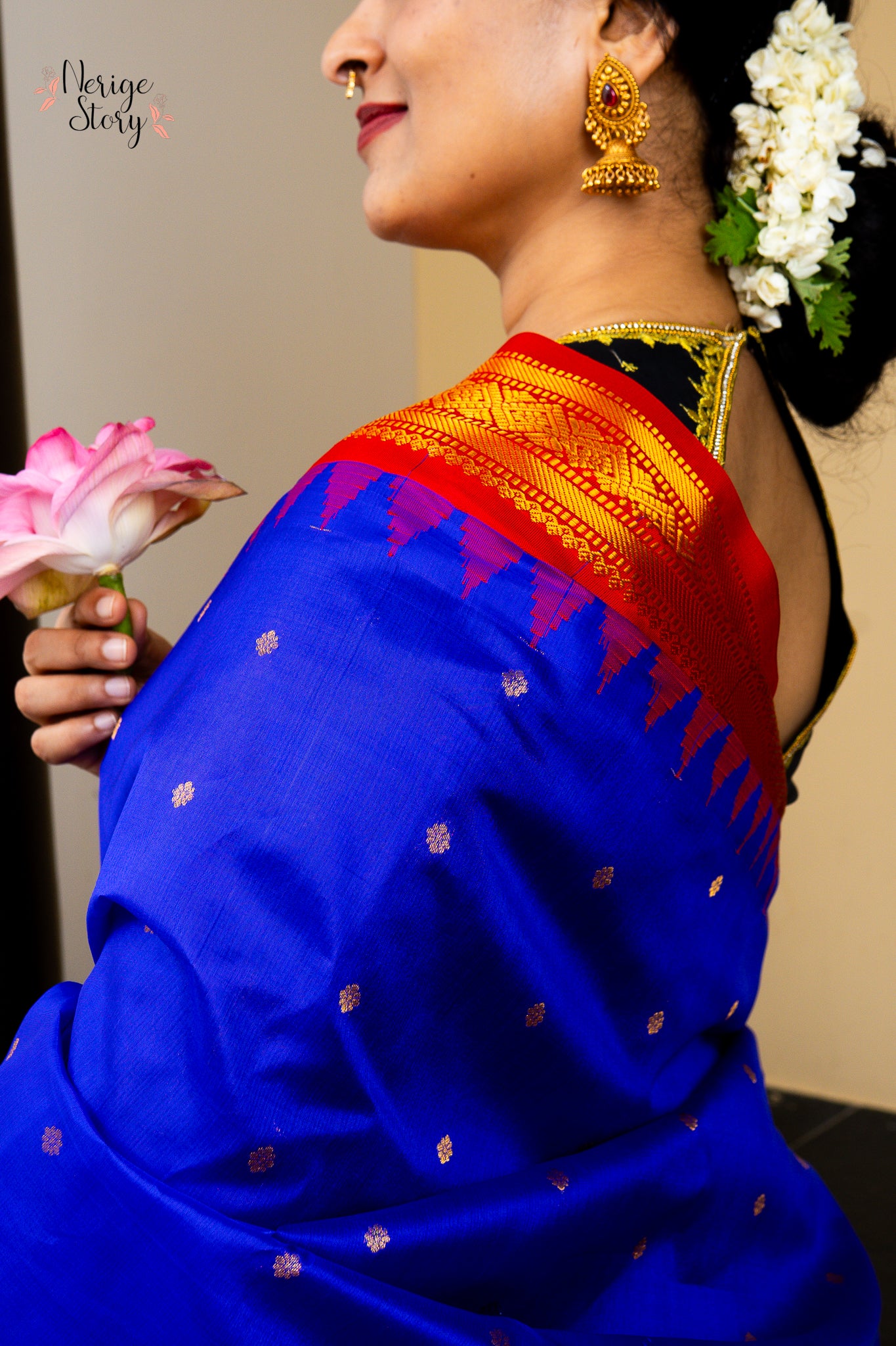 EKANAYAKI (ఏకనాయకి)