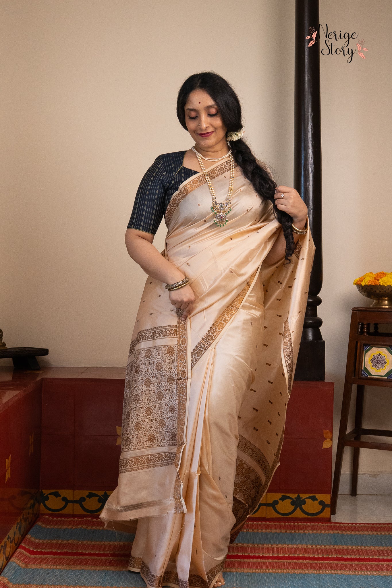 SRINIDHILAKSHMI (श्रीनिधिलक्ष्मी)