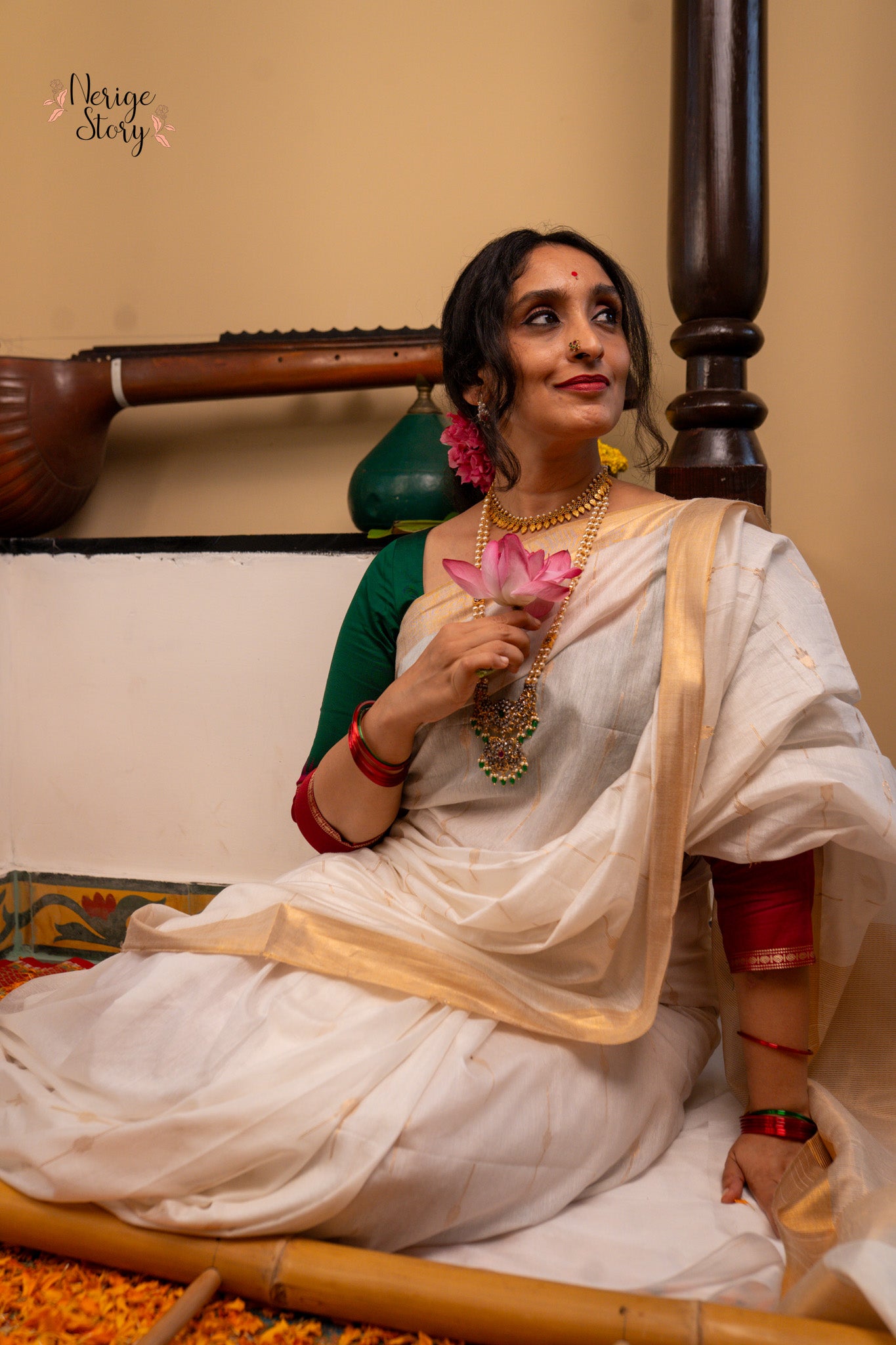 POOJITHA (പൂജിത)