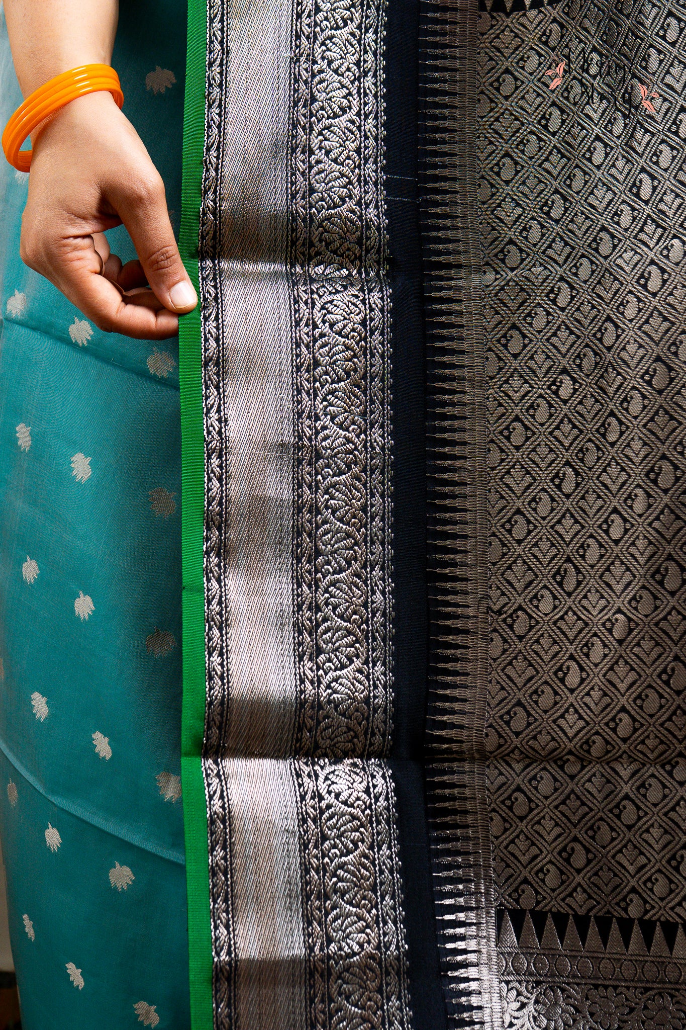 JAGADAMBA (జగదంబ)
