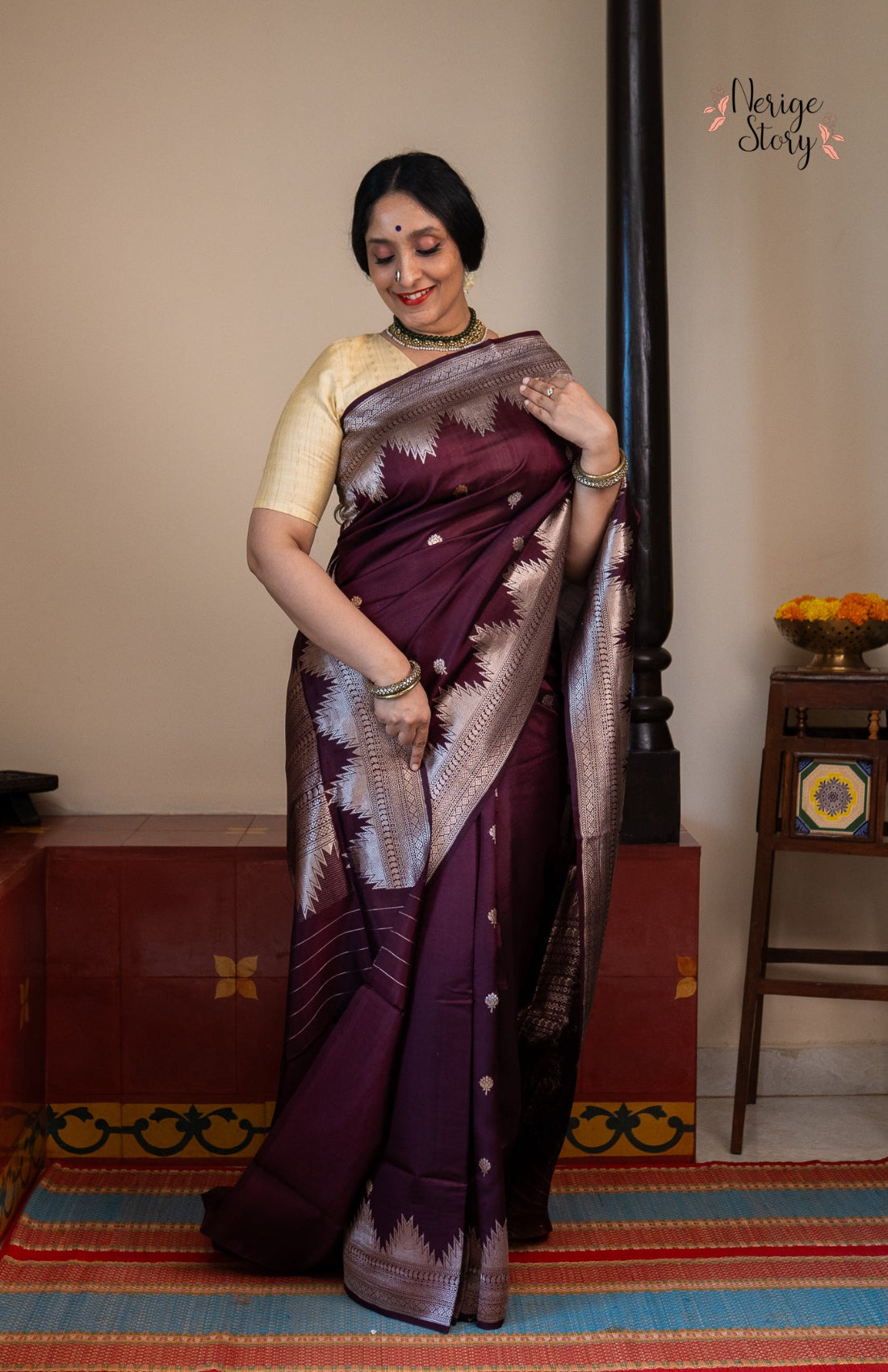 DEEPALAKSHMI (दीपालक्ष्मी)