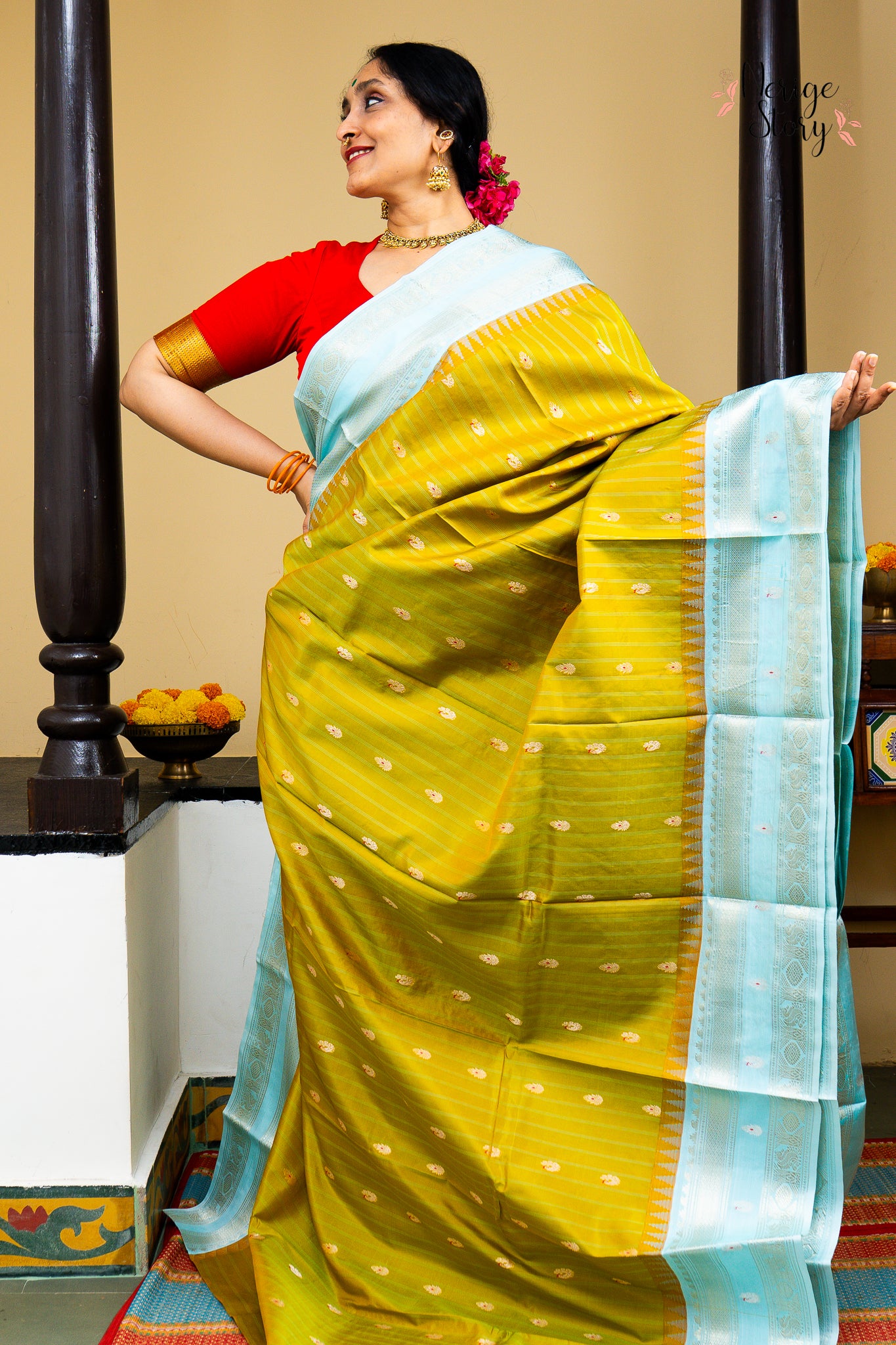 LAKSHMI SWARUPINI (లక్ష్మీ స్వరూపిణి)