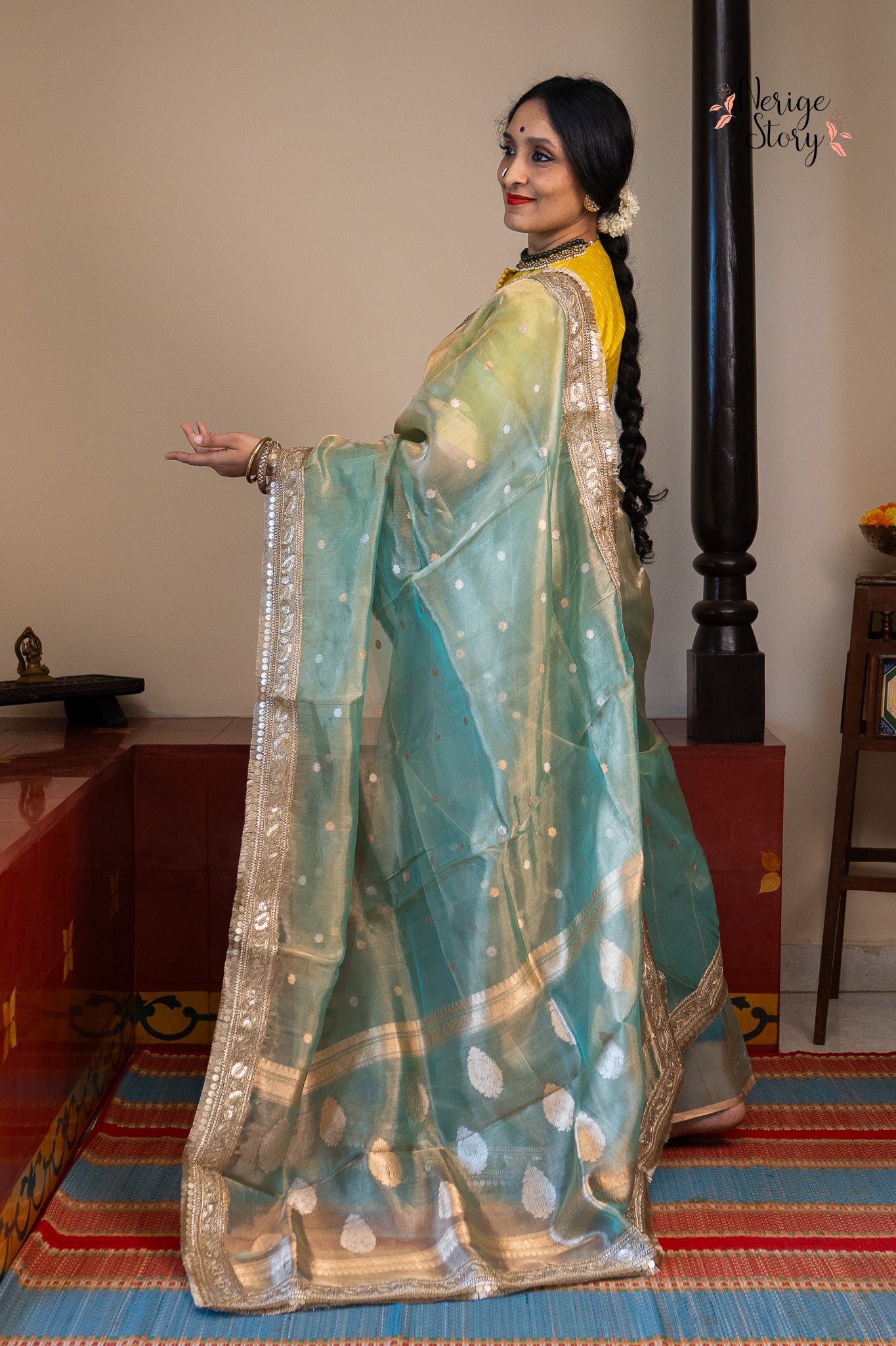 RATHNAPRABHA (रत्नप्रभा)