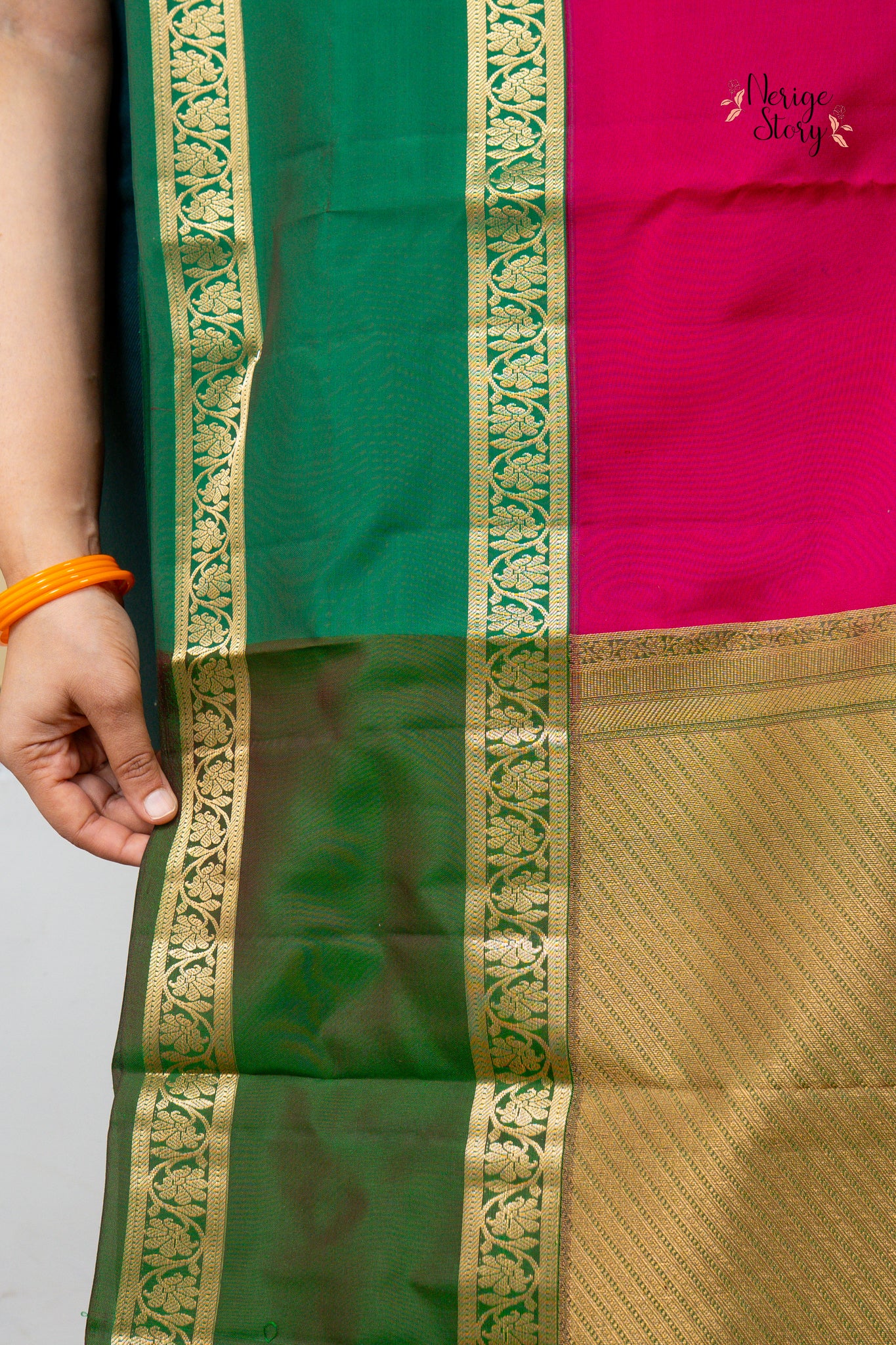NIHARIKA (నిహారిక)