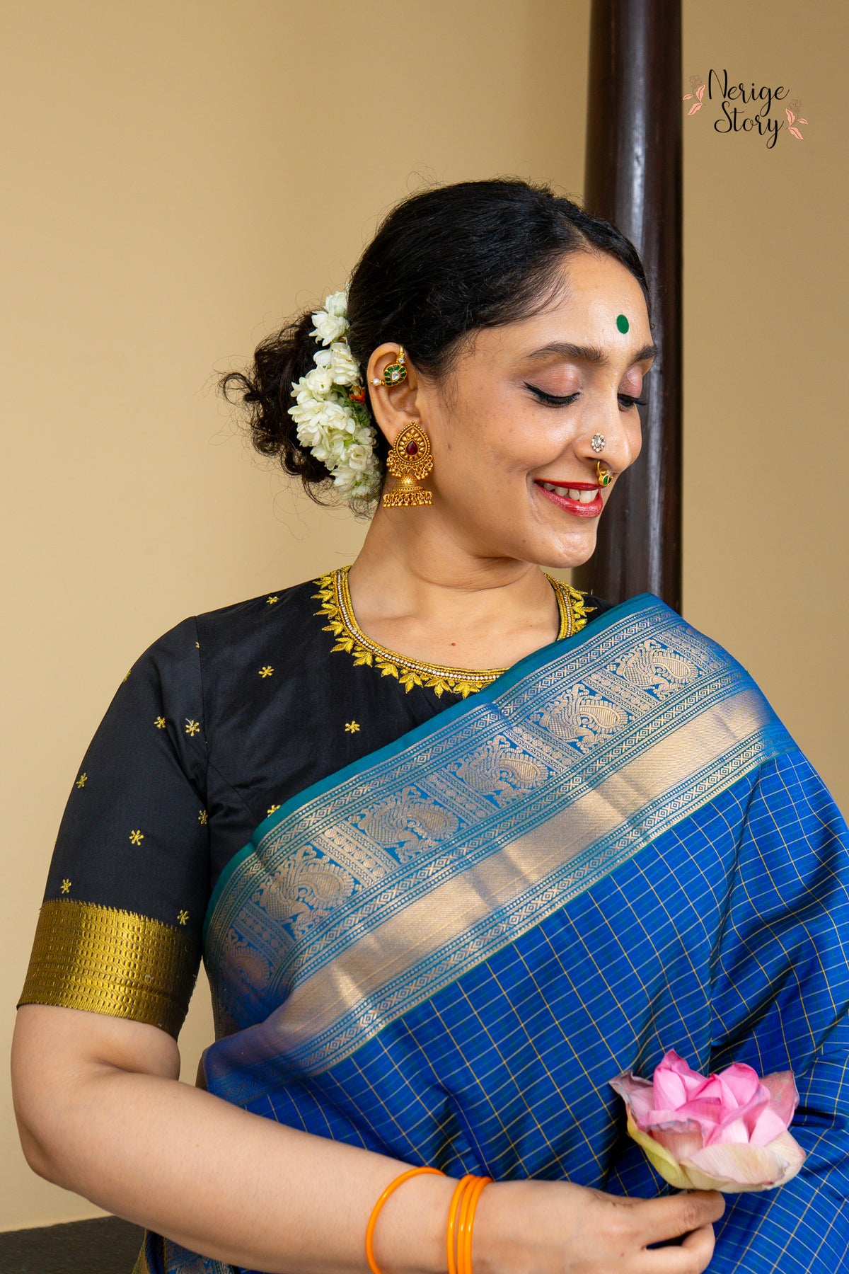 MALINI (మాలినీ)