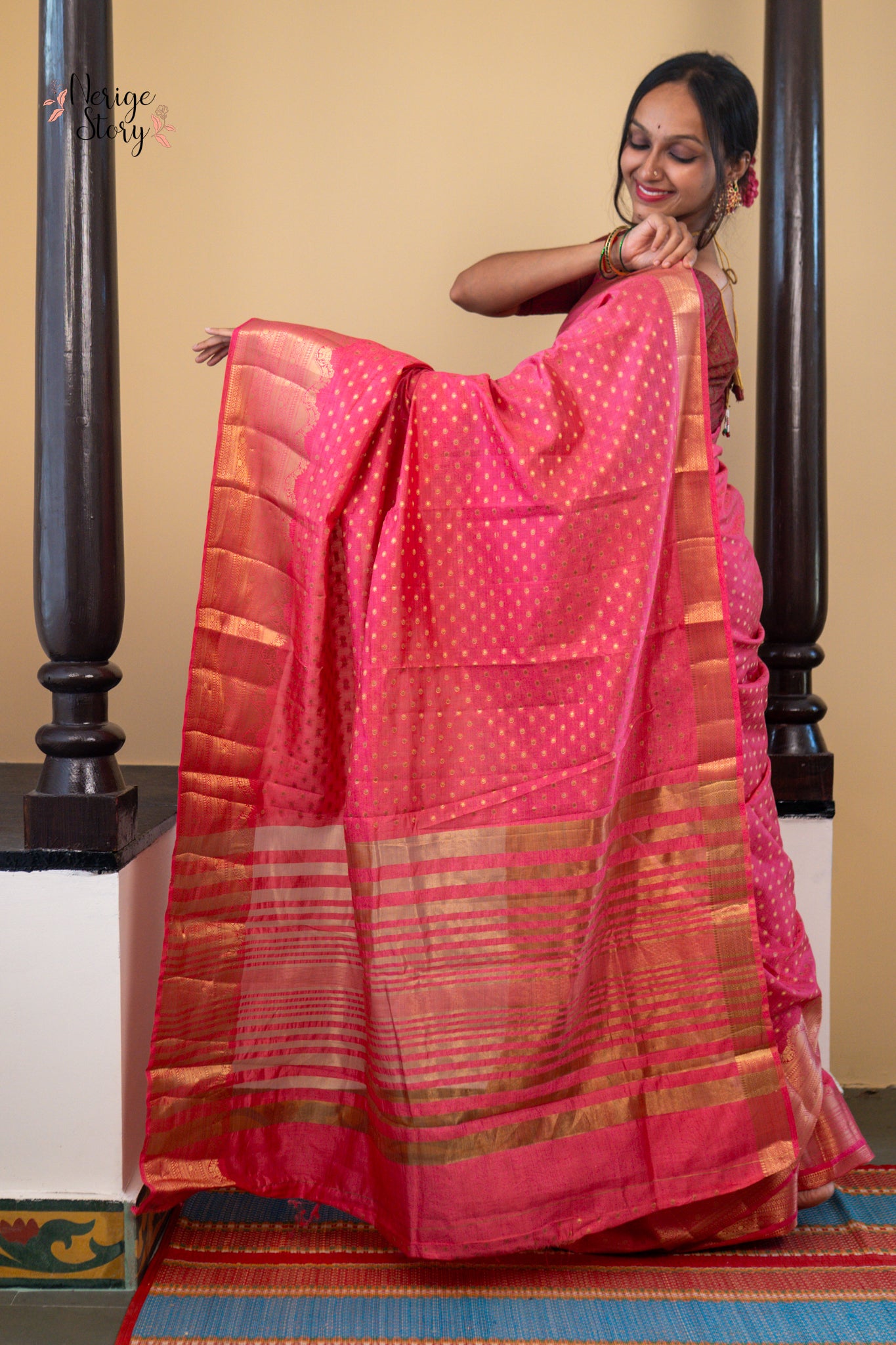 MRINALI (मृणाली)
