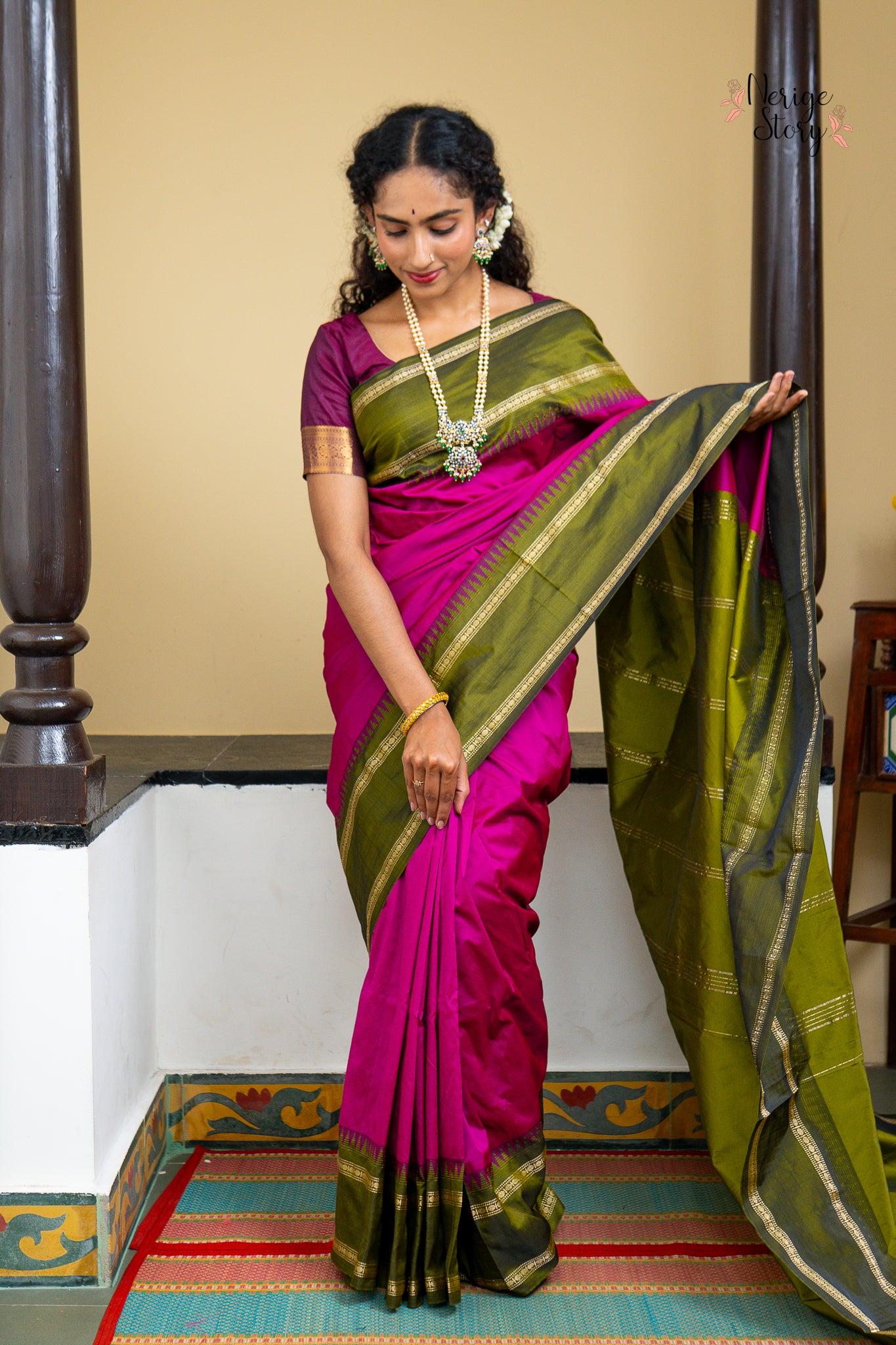 VASAVI (ವಾಸವಿ)