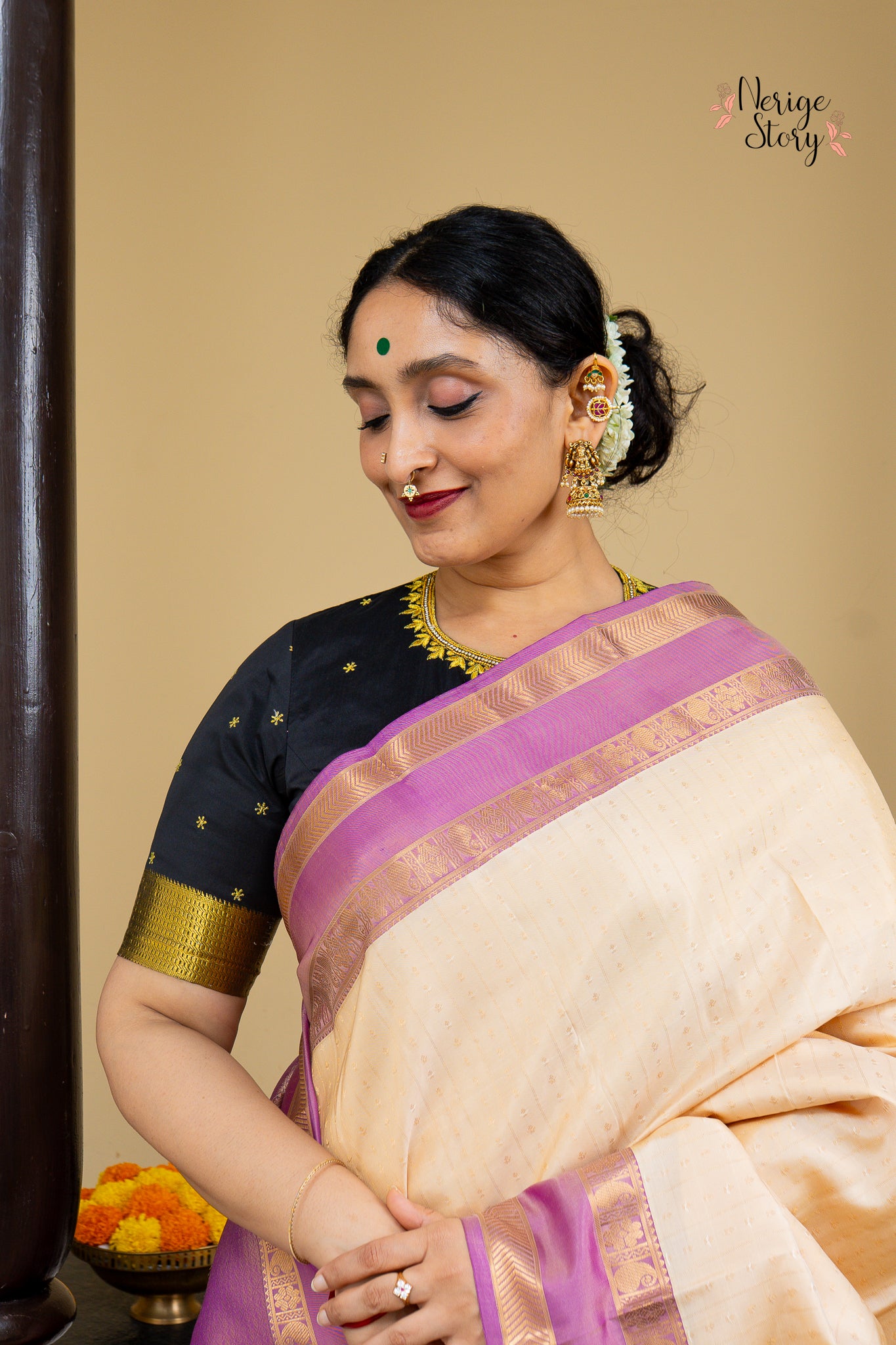 NALINI (నలిని)