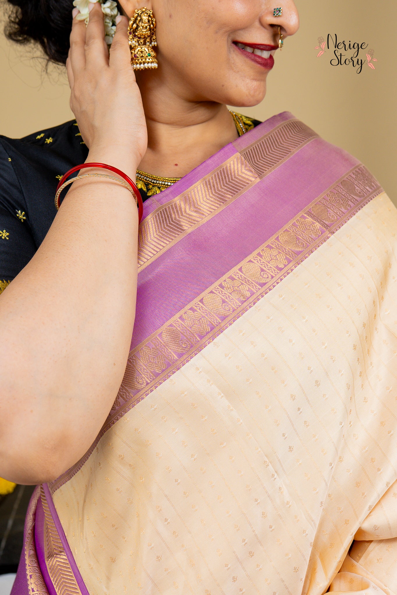 NALINI (నలిని)
