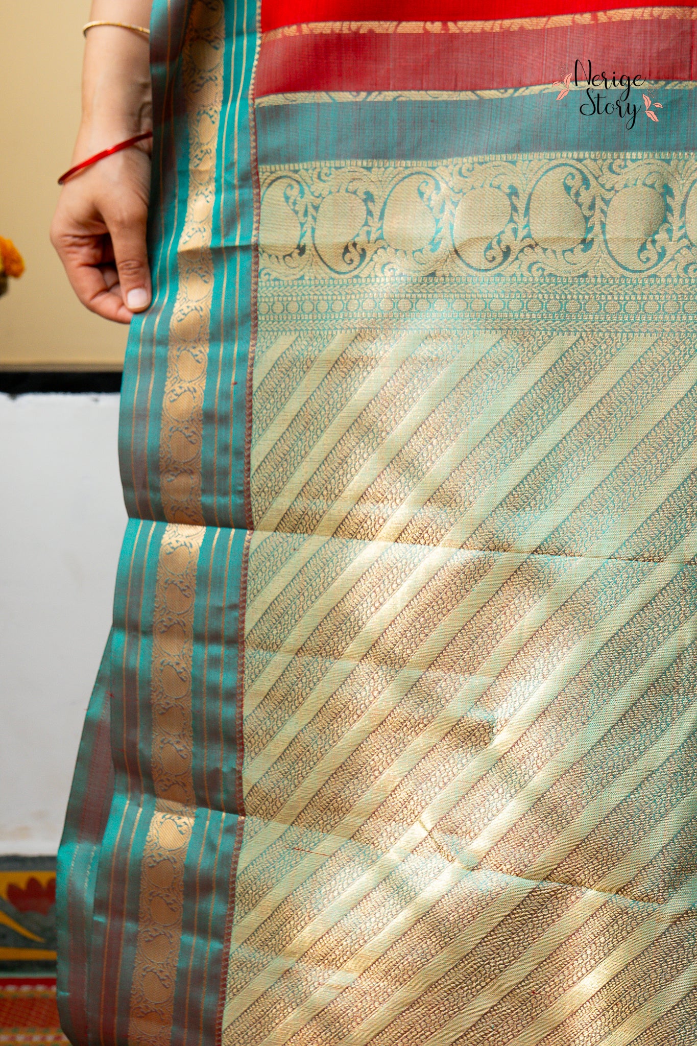 ALAKA (ఆలక)