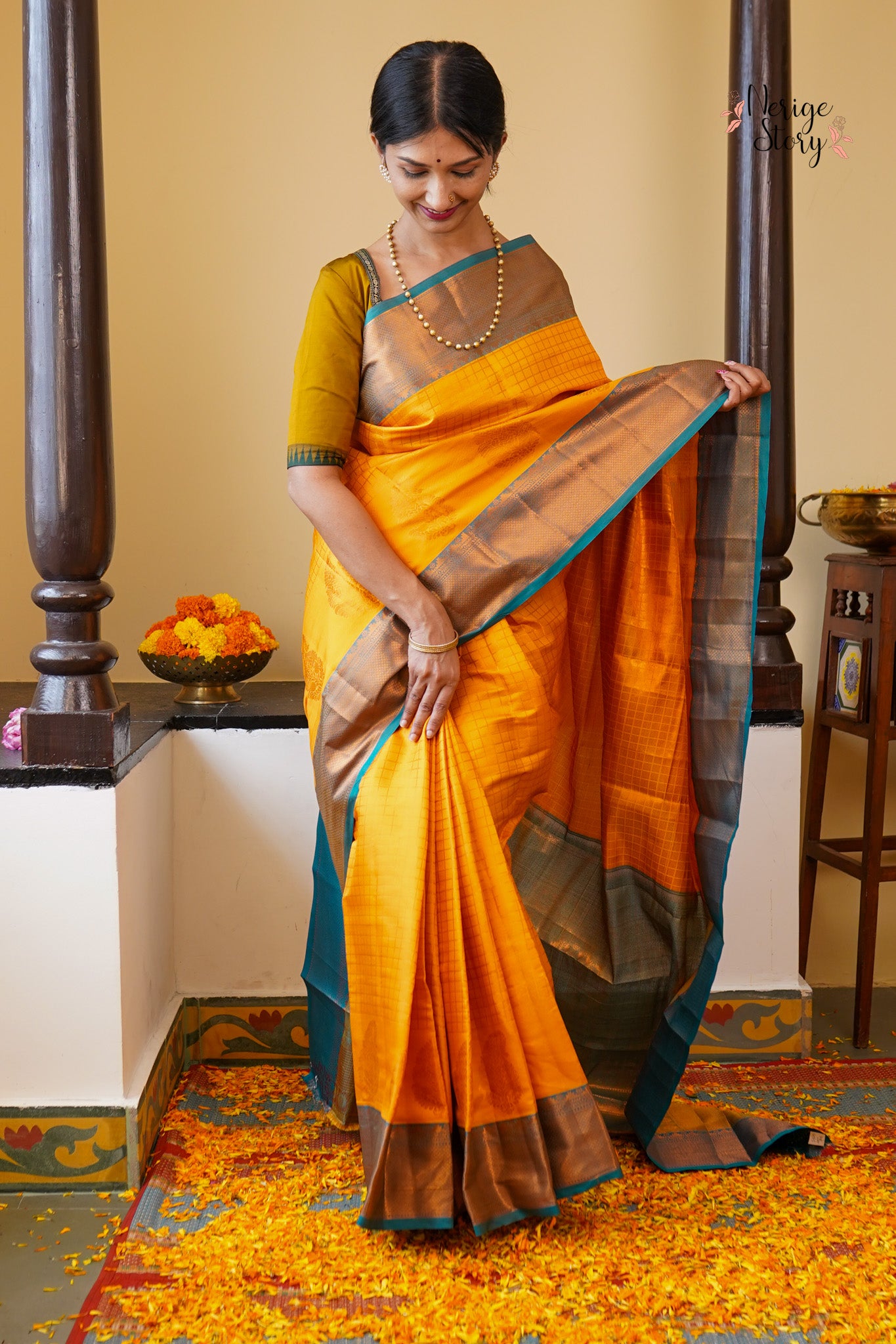MANJU (ಮಂಜು)
