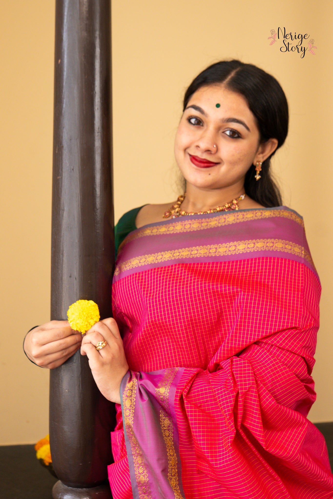 CHANDANA (ಚಂದನಾ)