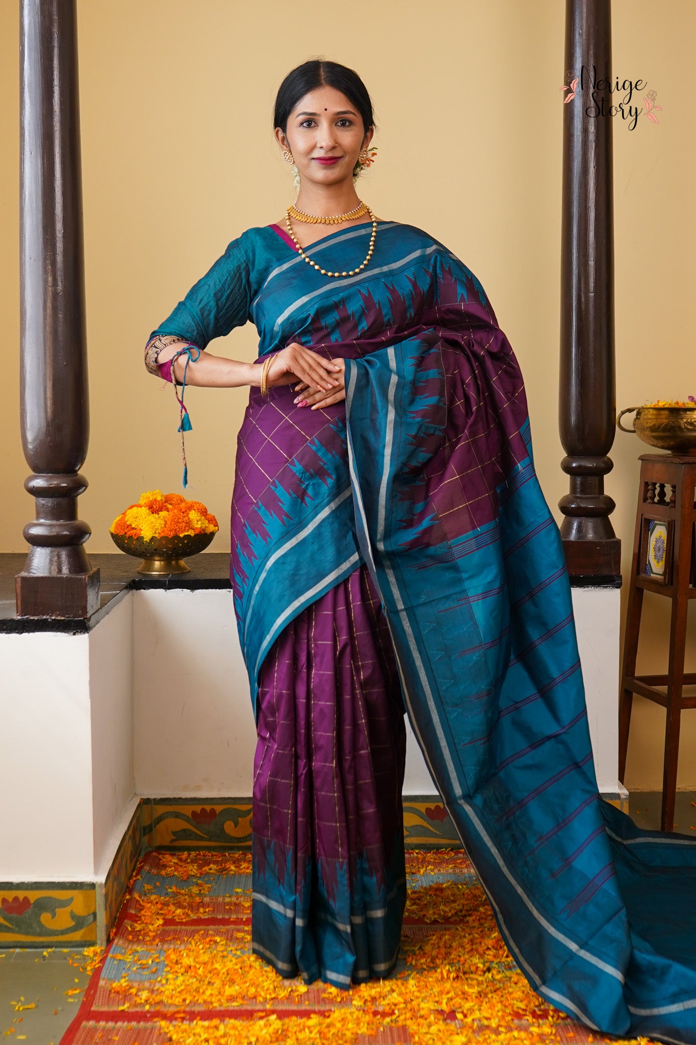 AARTI (ಆರತಿ)