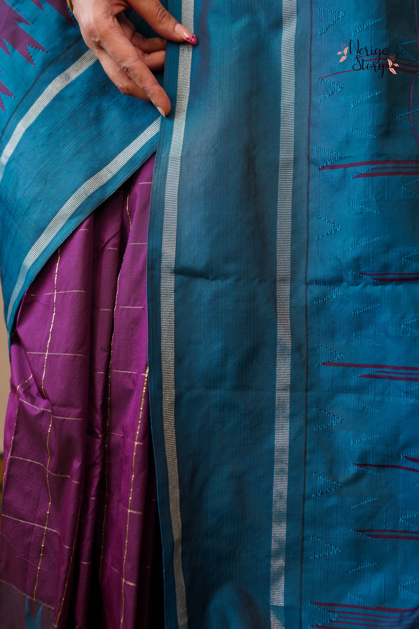 AARTI (ಆರತಿ)