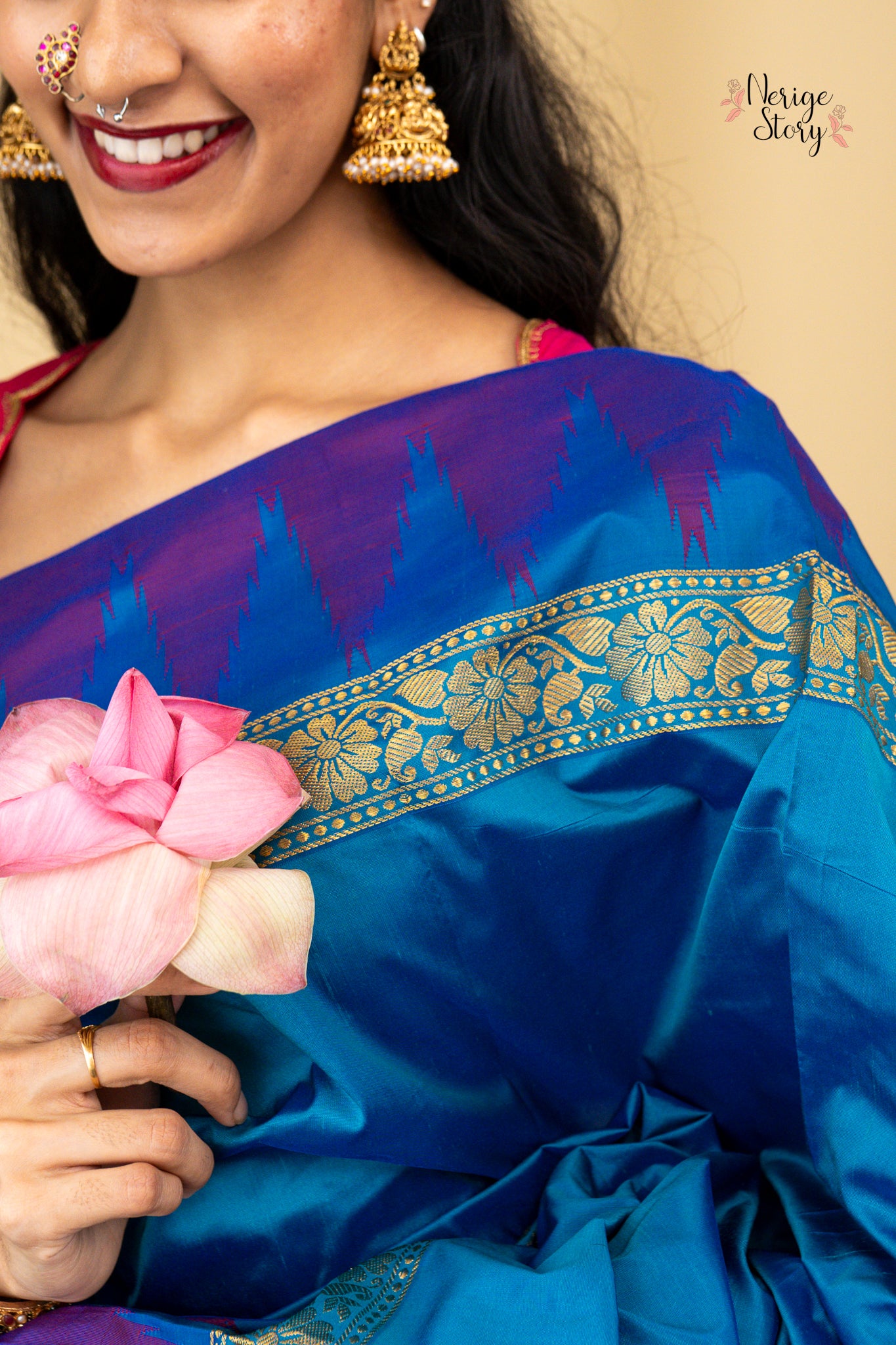 HAMSIKAA (ಹಂಸಿಕಾ)