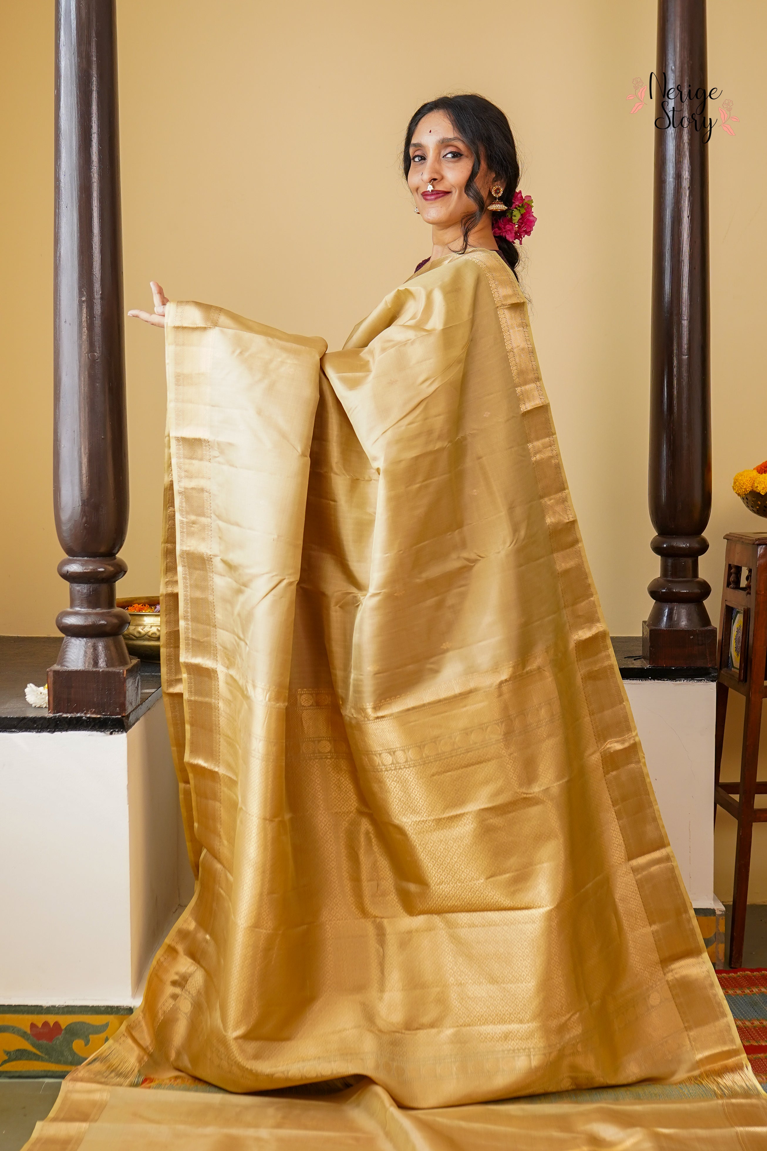 SHANTALA (சாந்தளா)