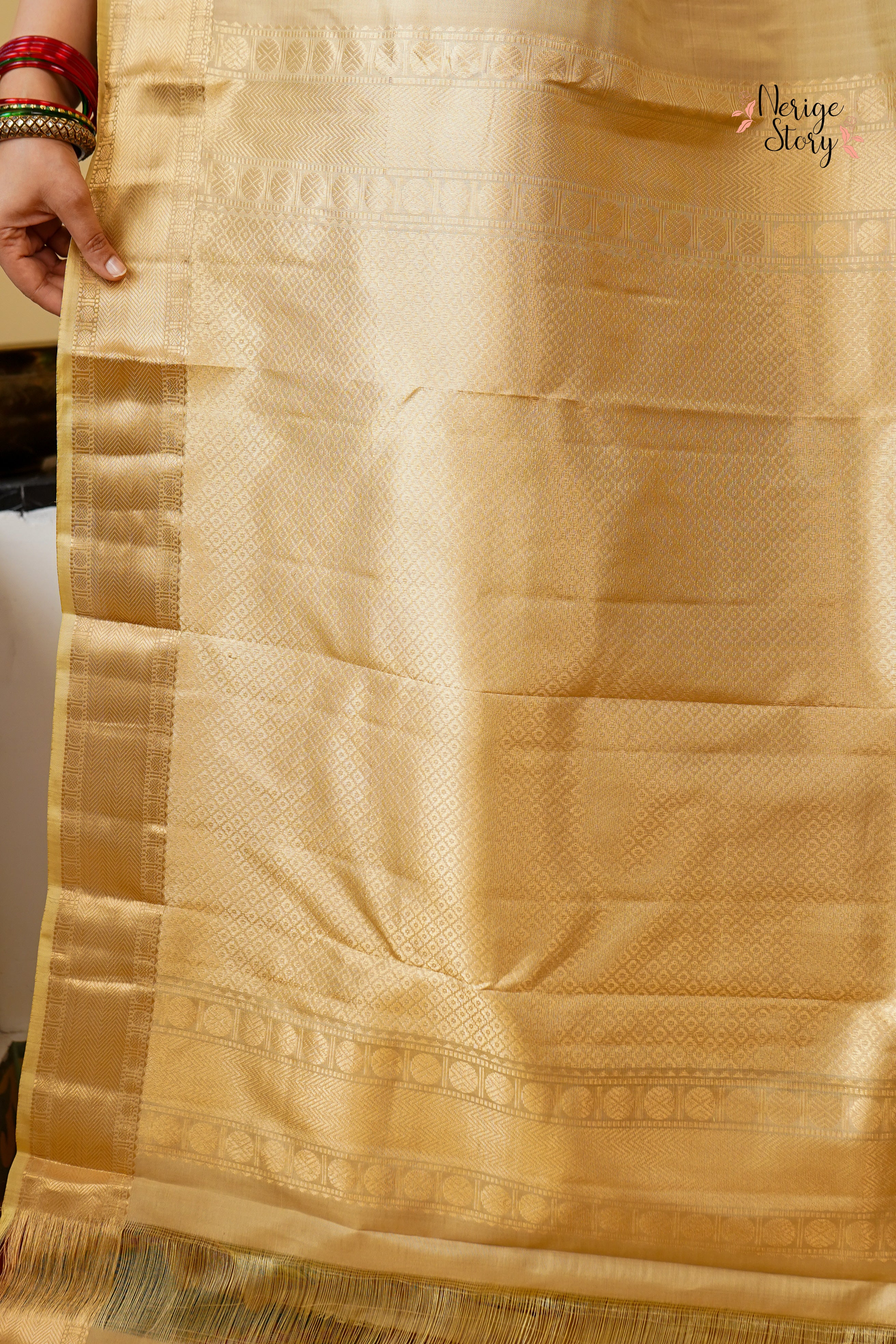 SHANTALA (சாந்தளா)