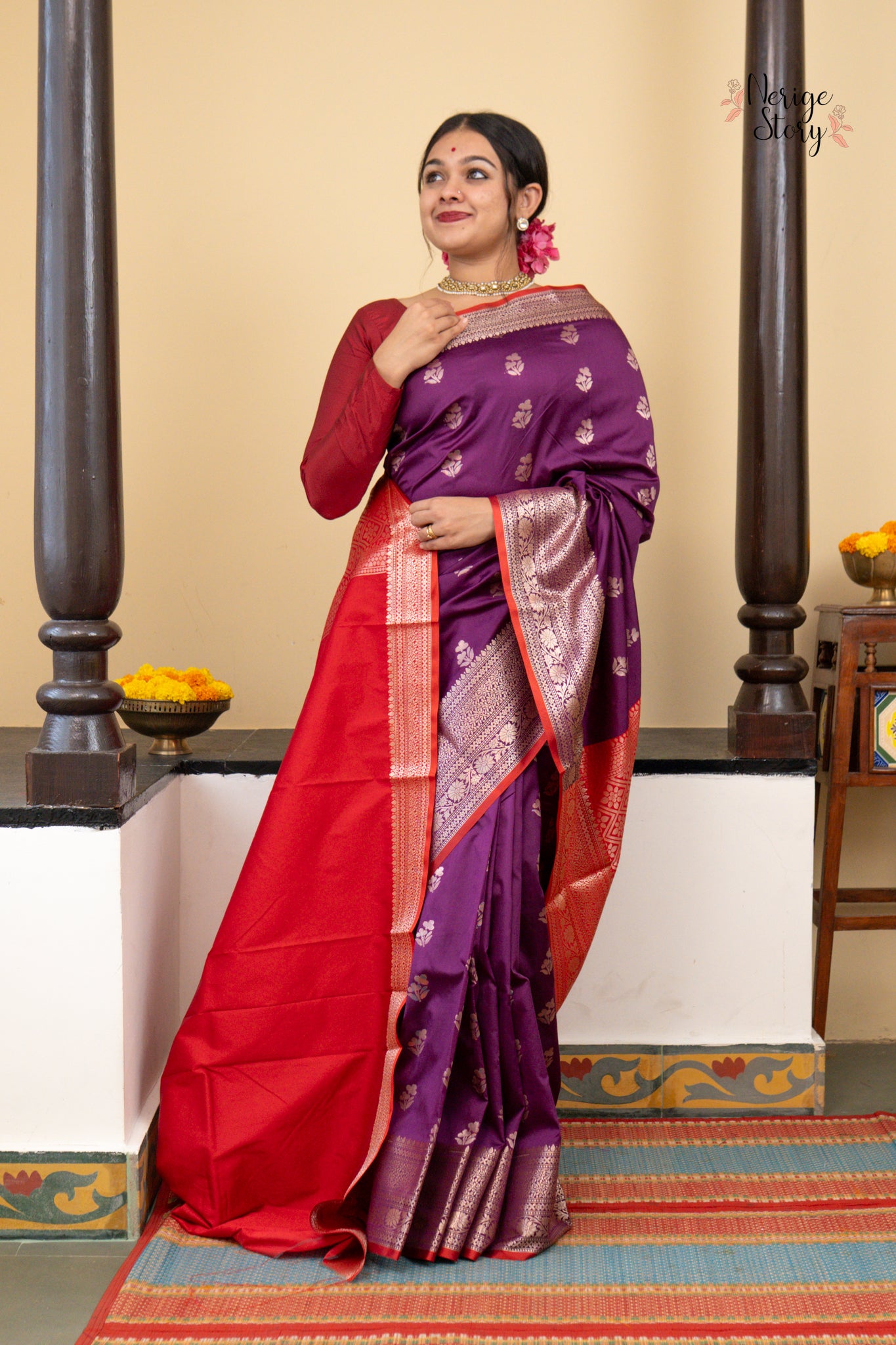 JULIA (जूलिया)