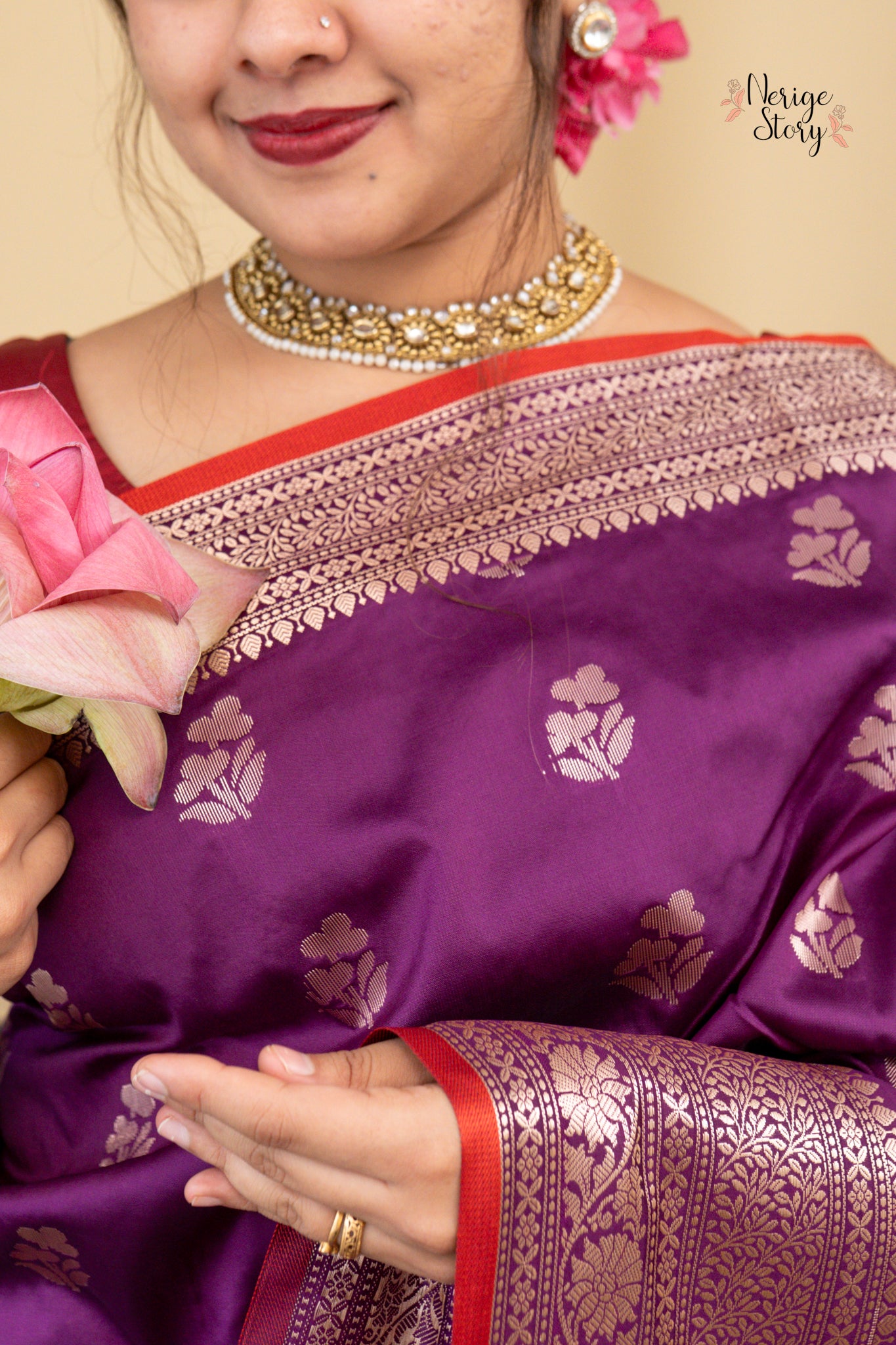 JULIA (जूलिया)