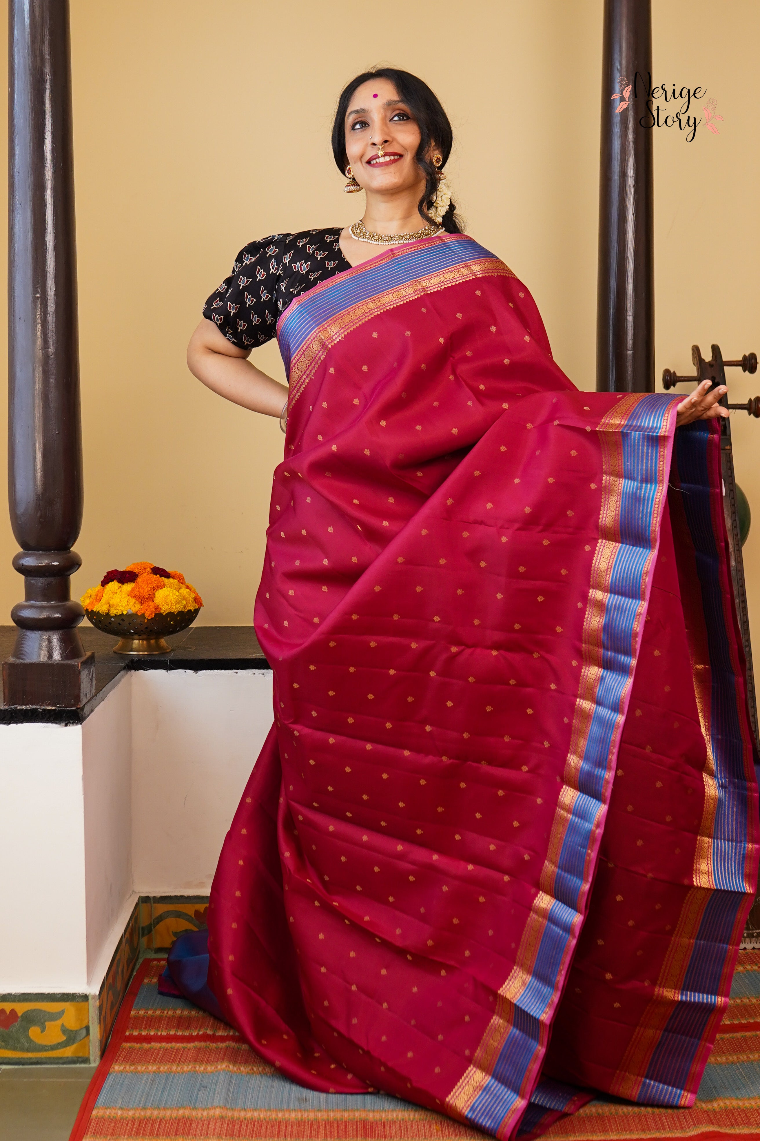 YASHOMALA (யசோமாலா)