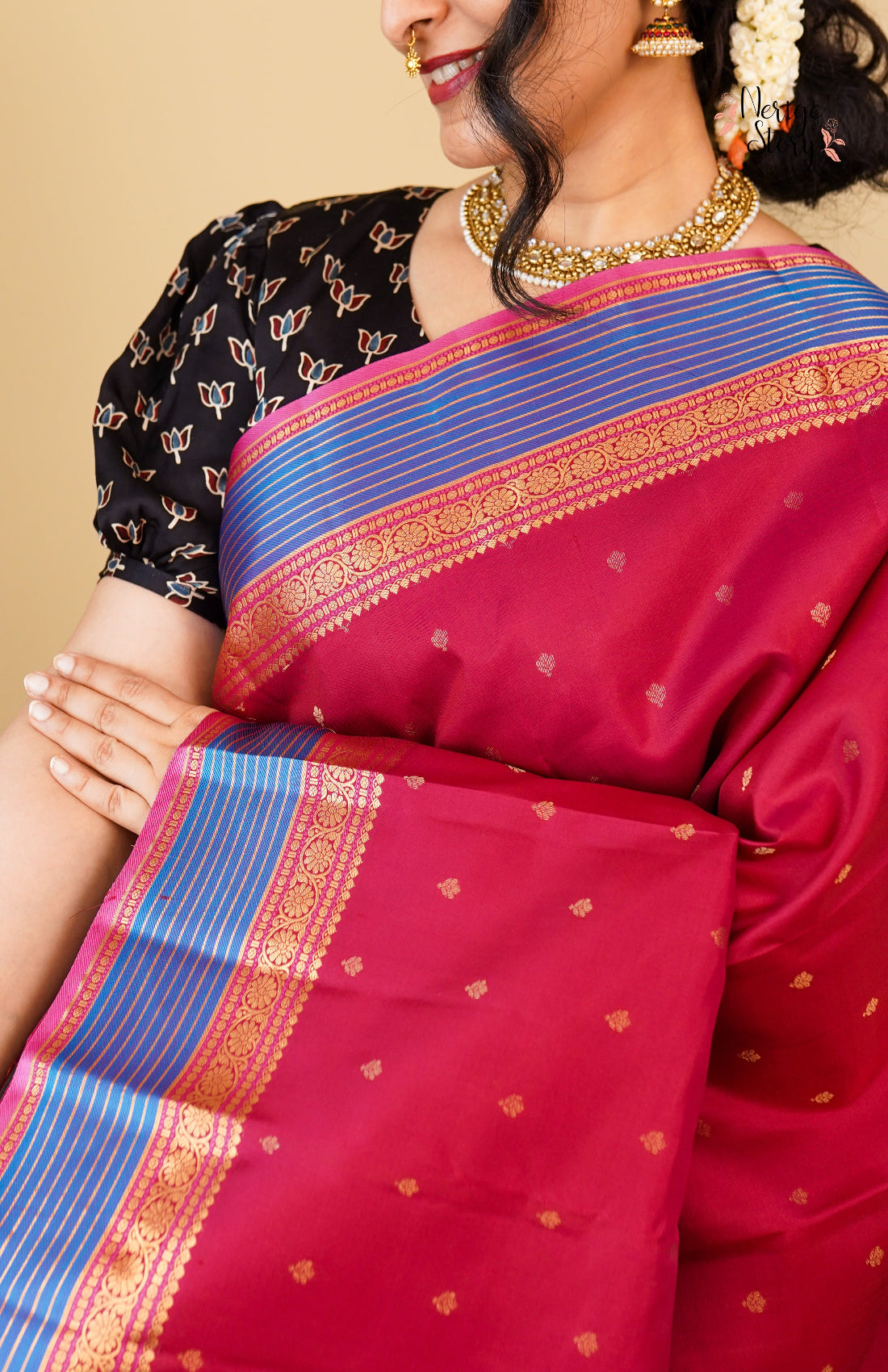 YASHOMALA (யசோமாலா)