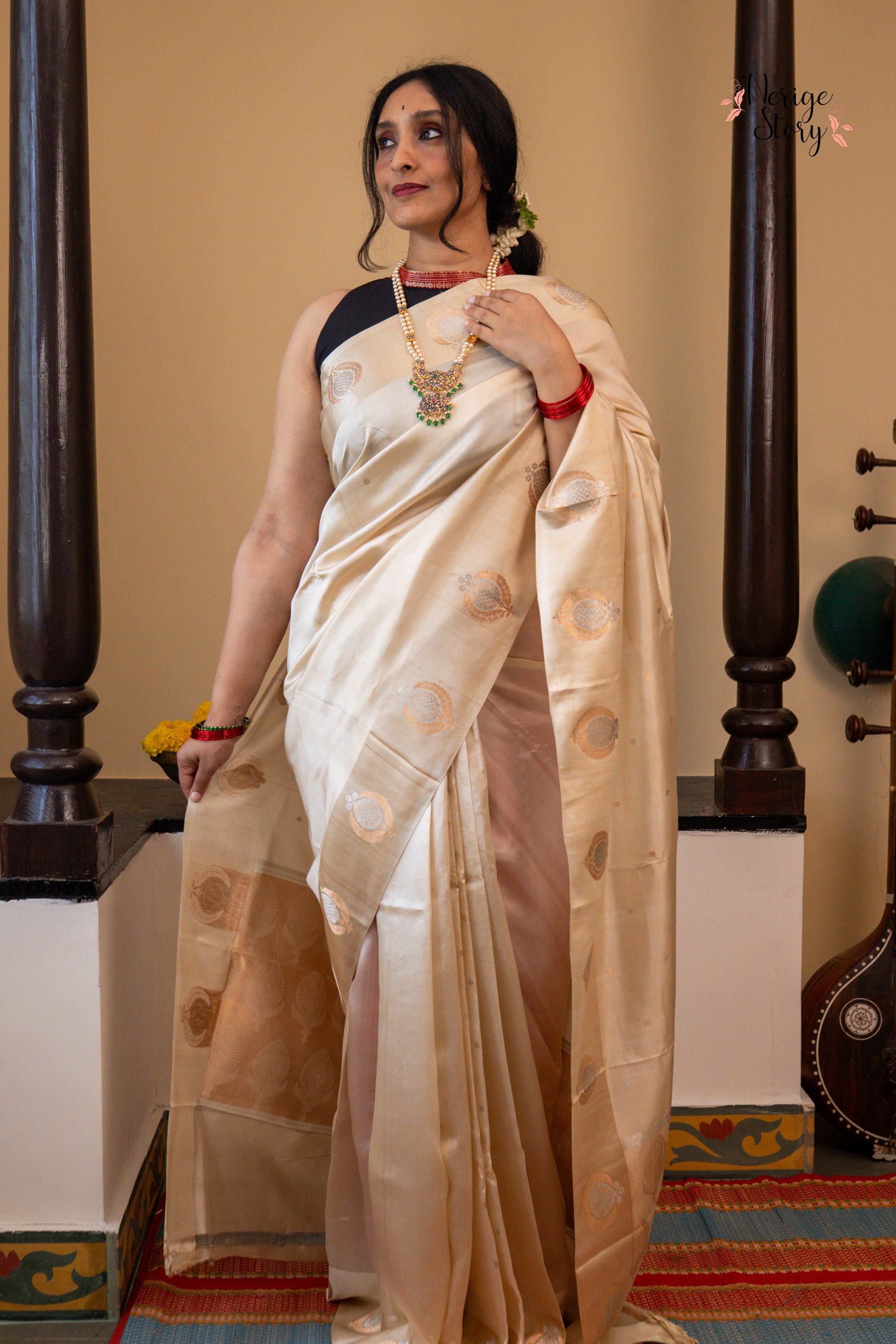 HANSINI ( हंसिनी )