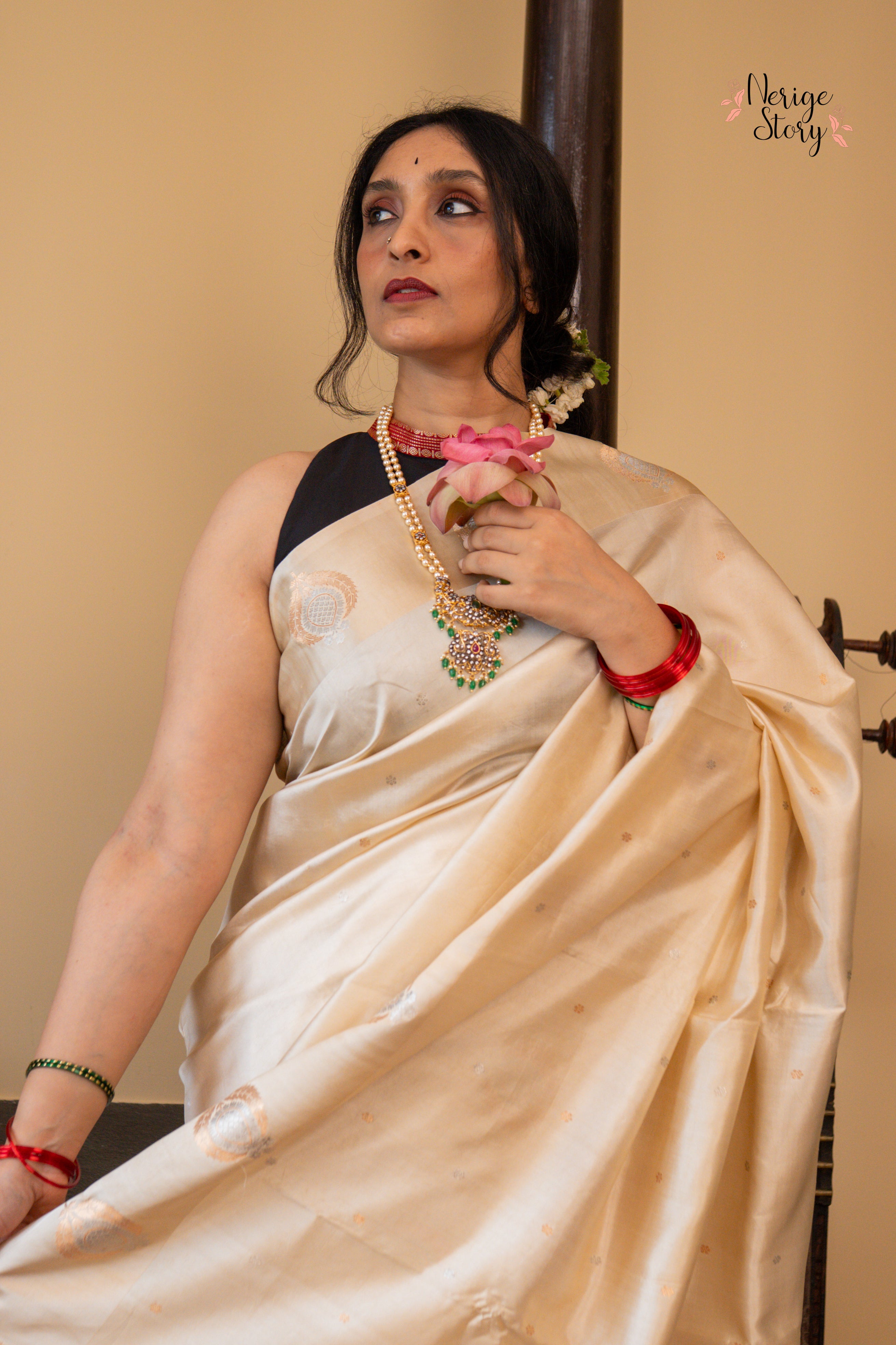 HANSINI ( हंसिनी )