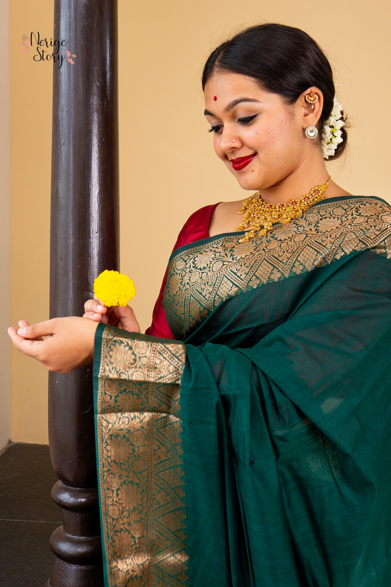 HARINI (हरिणी)