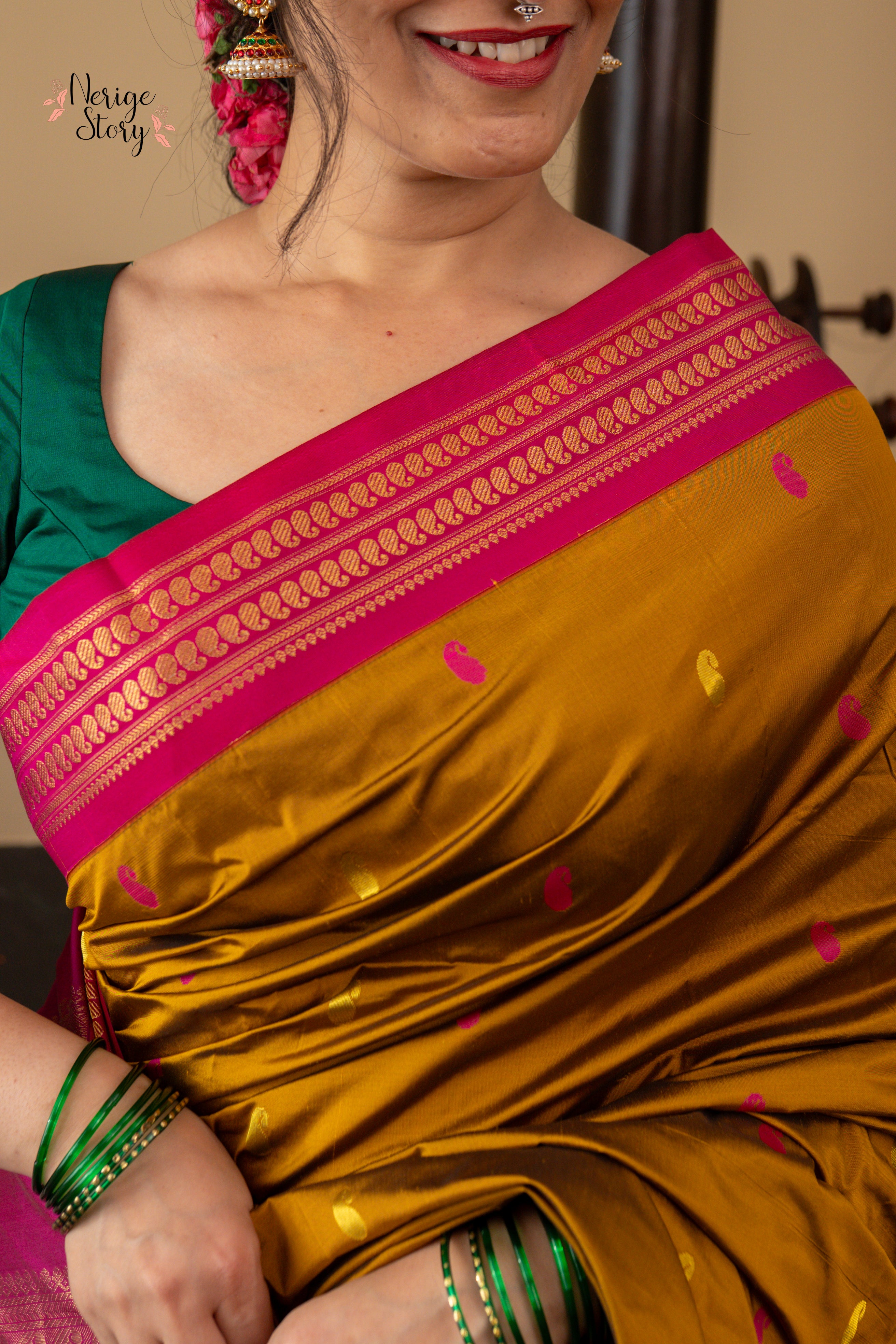 NINAVAHITA (ನಿನವಹಿತಾ)