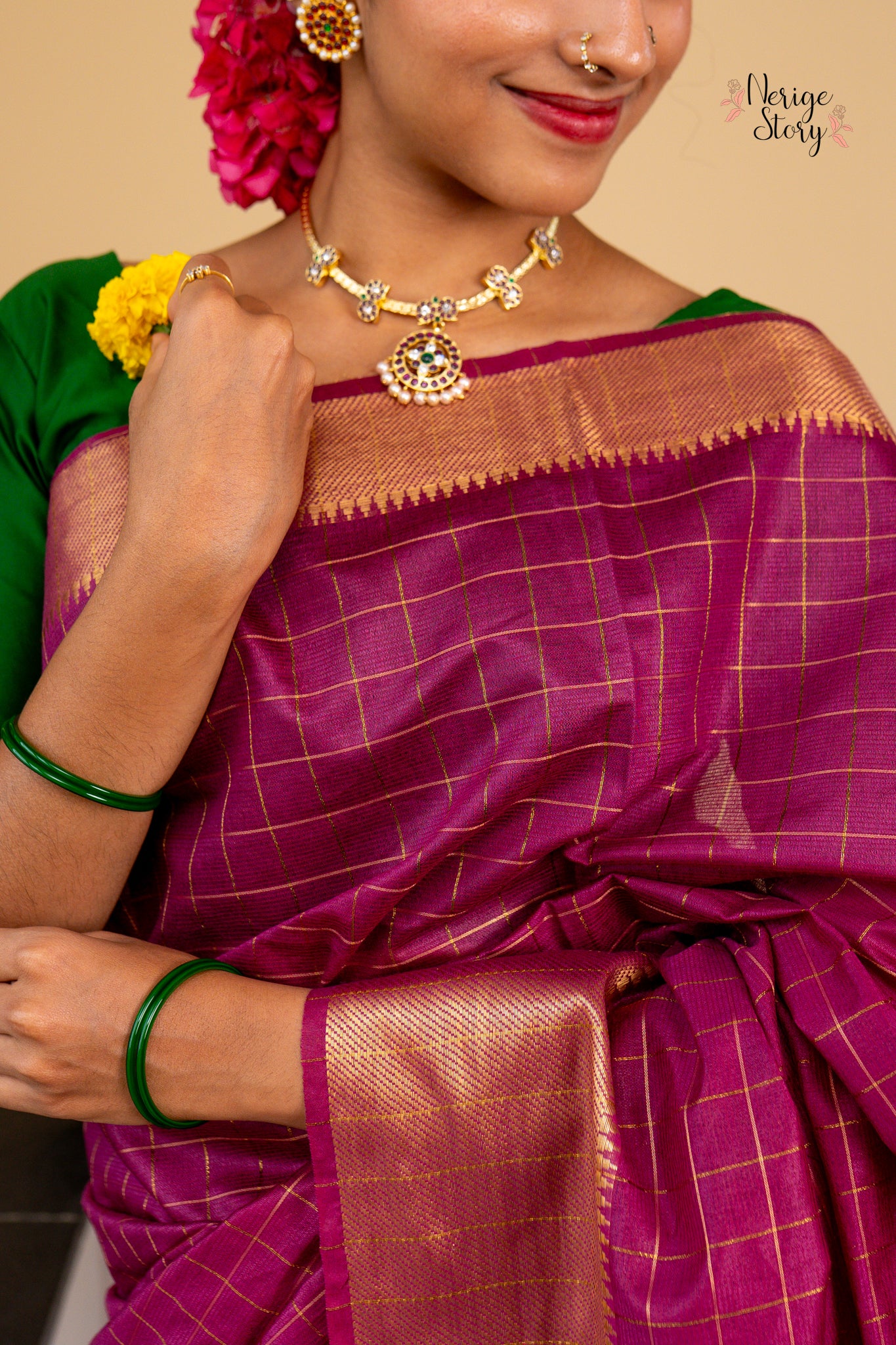 BANDHURA (बन्धुरा)