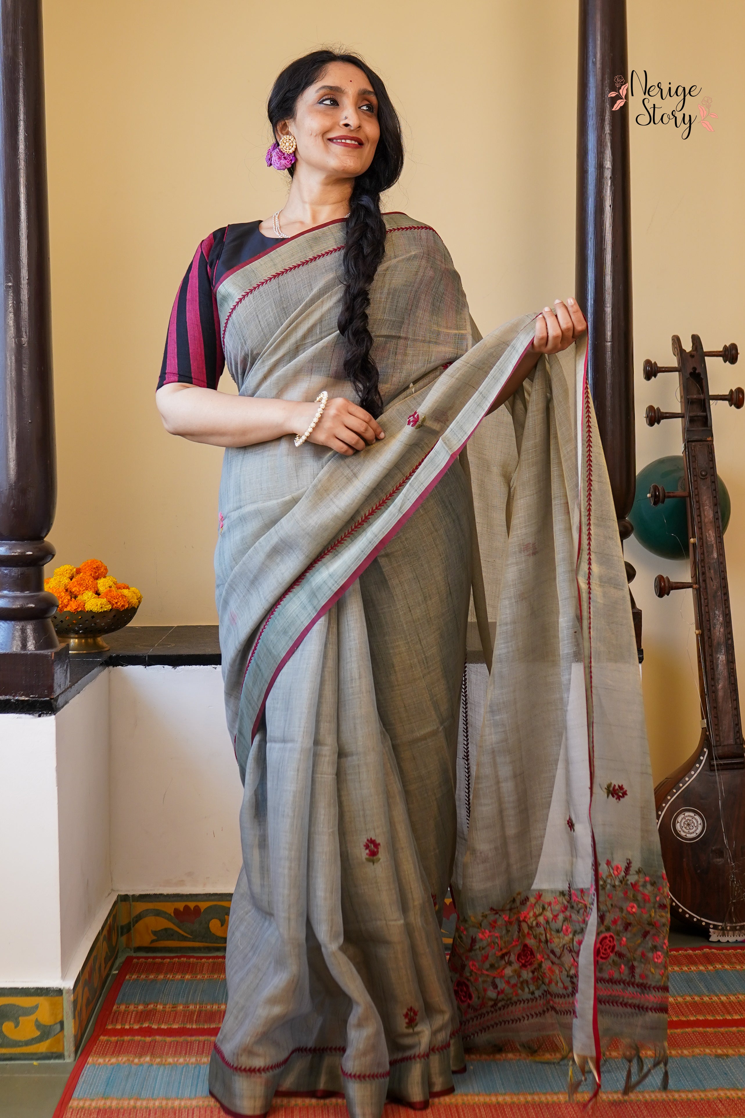 LEENA (लीना)