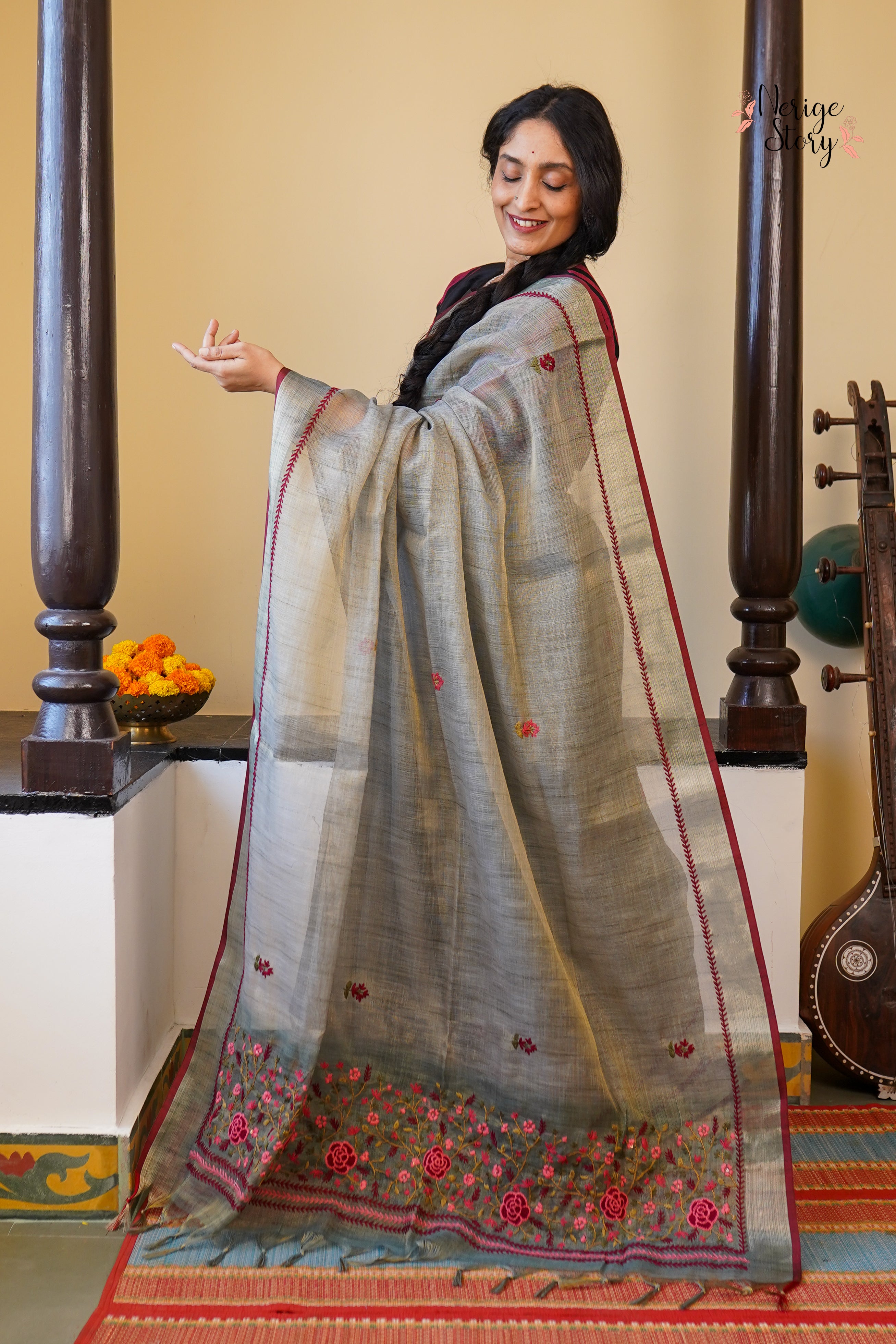 LEENA (लीना)