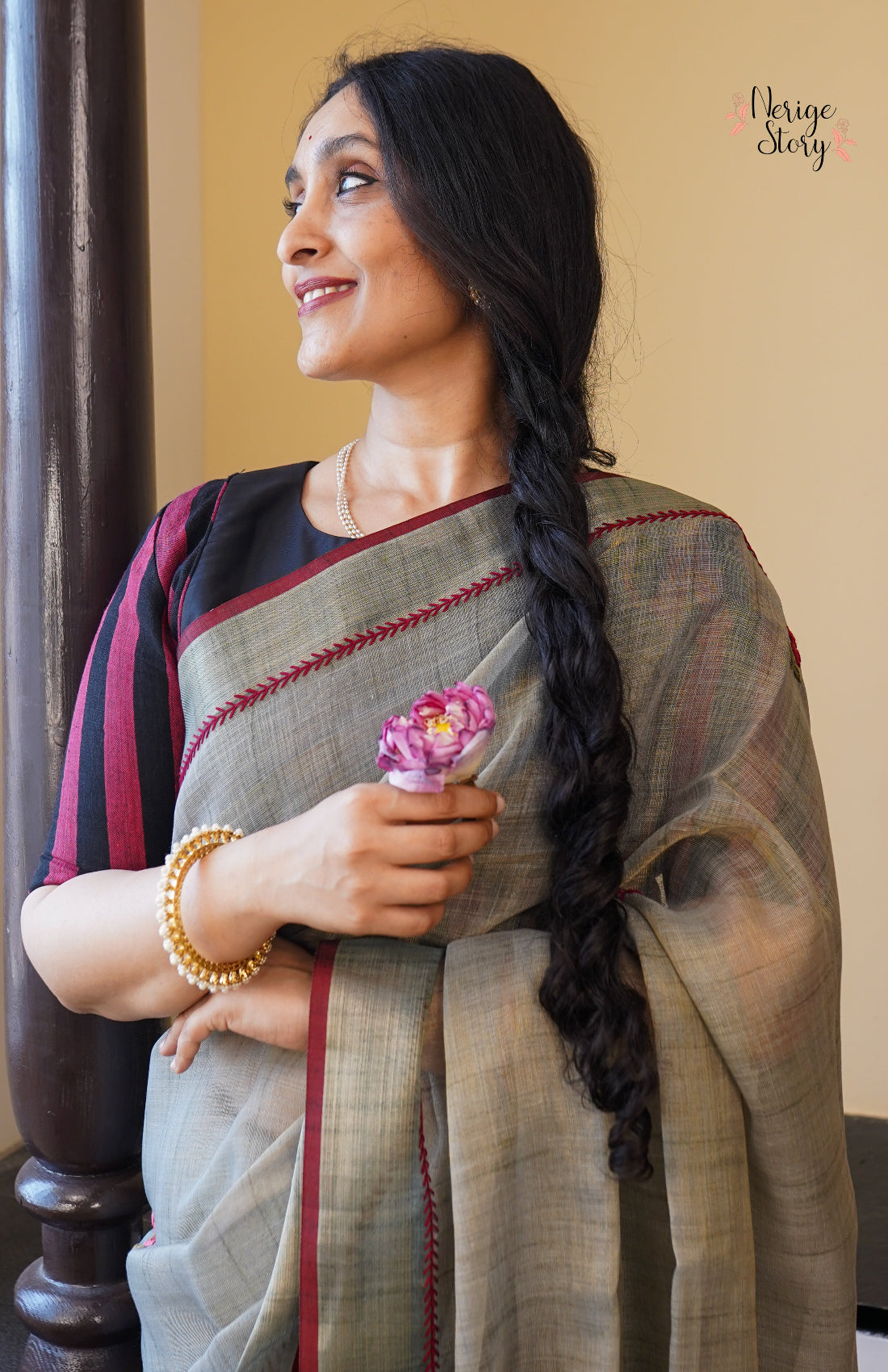 LEENA (लीना)