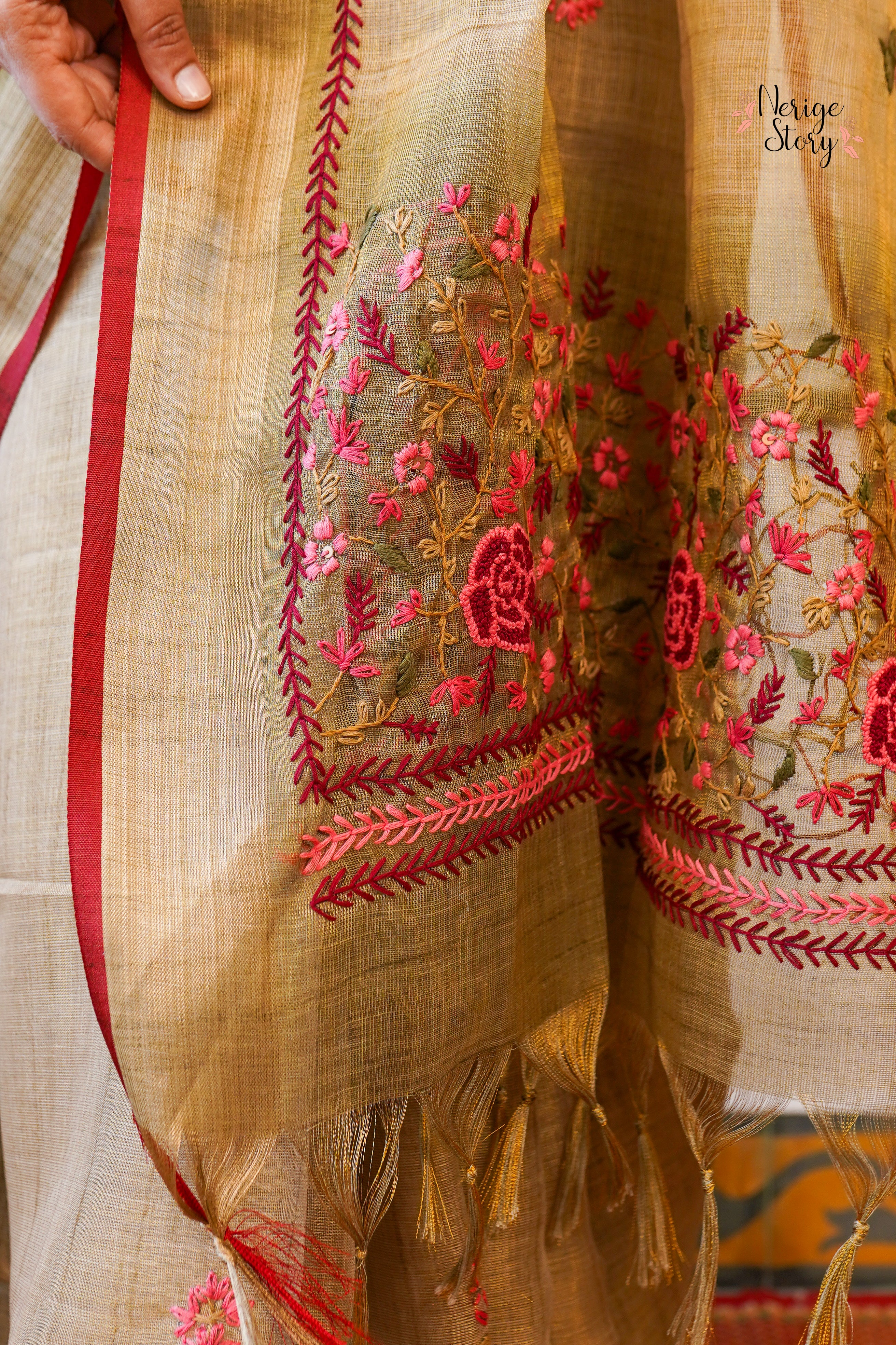 NEELA (नीला)