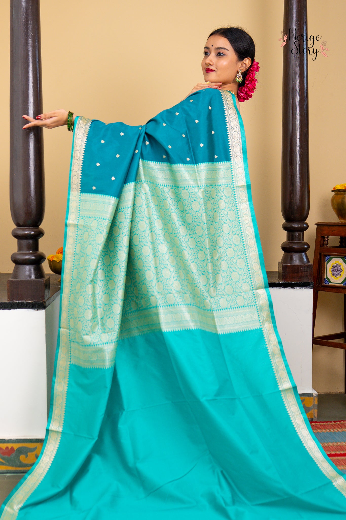 NALINIKA (नलिनिका)