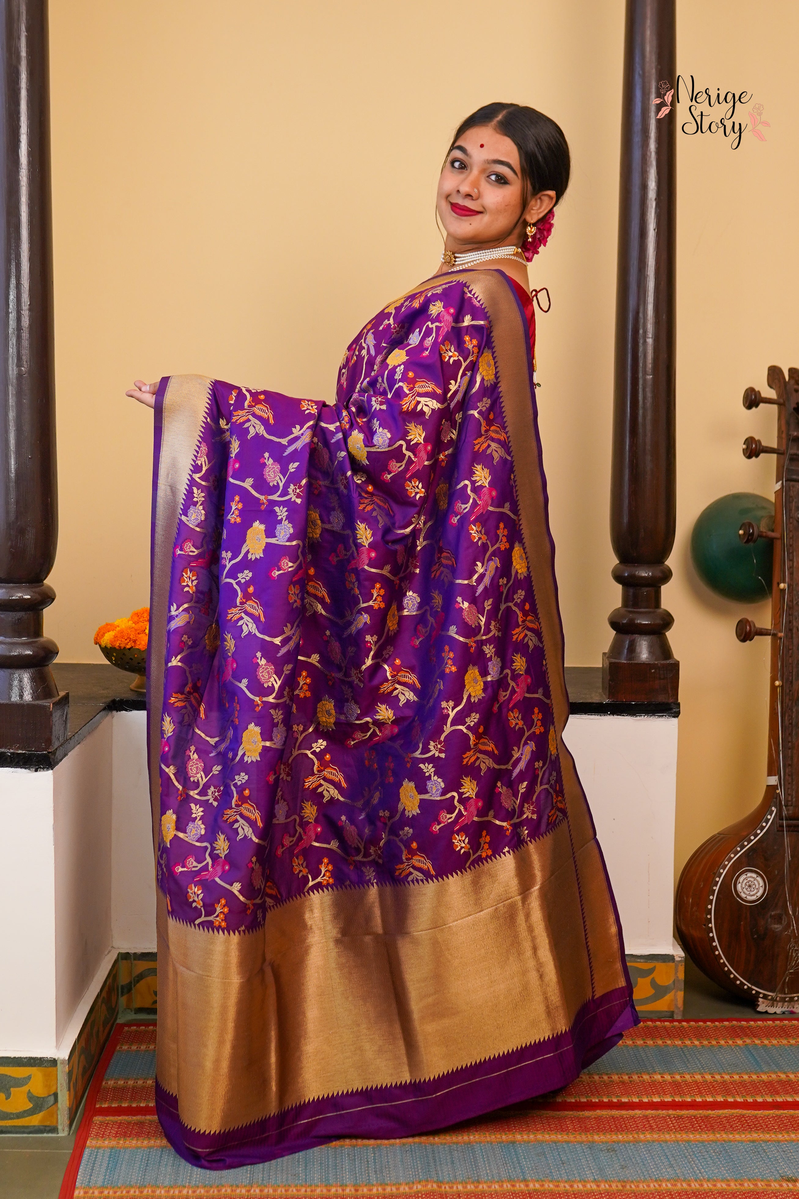 DHARINI (धारिणी)