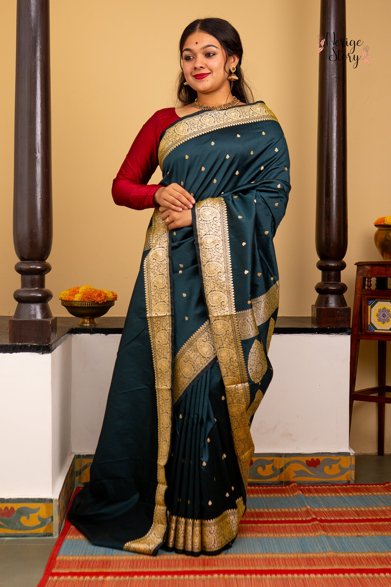 HEMISHA (हेमिषा)