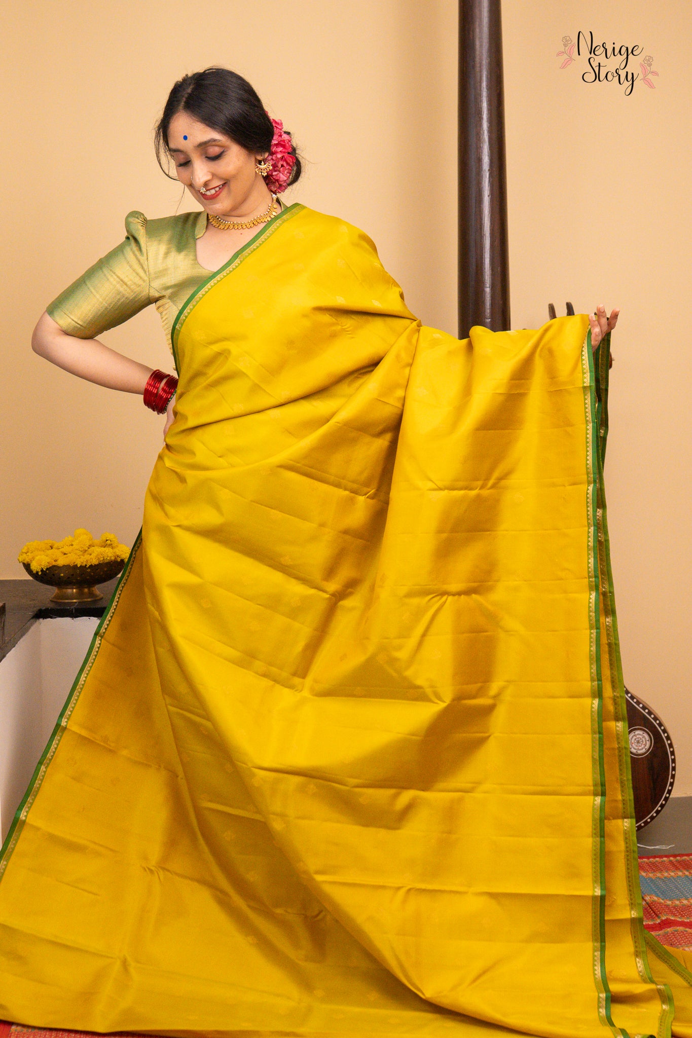 VIJAYARAJESHWARI (விஜயராஜேஸ்வரி)