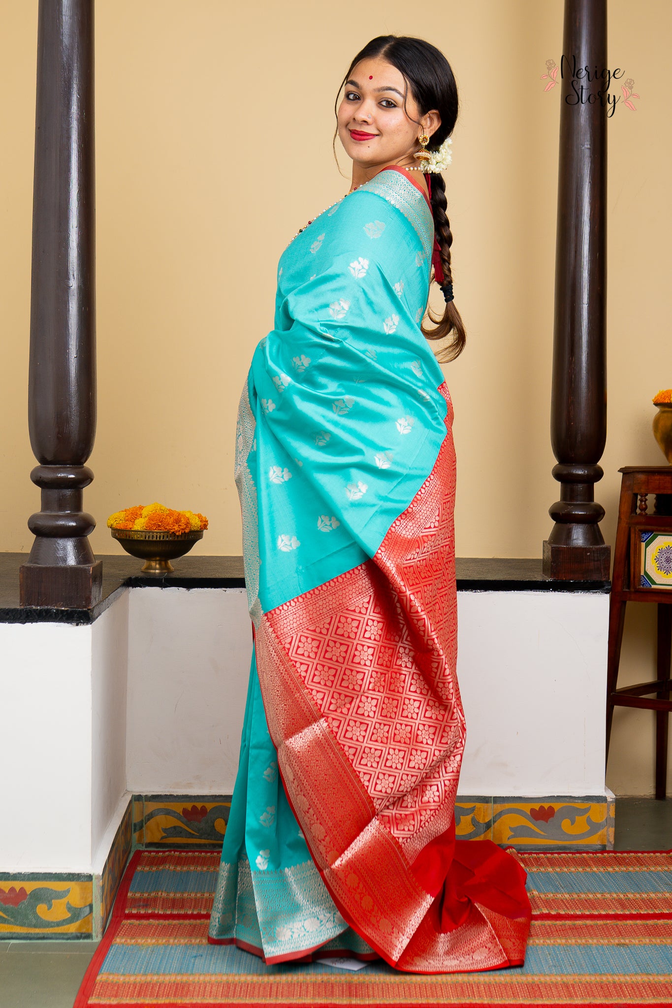 DEVANIKA (देवानिका)