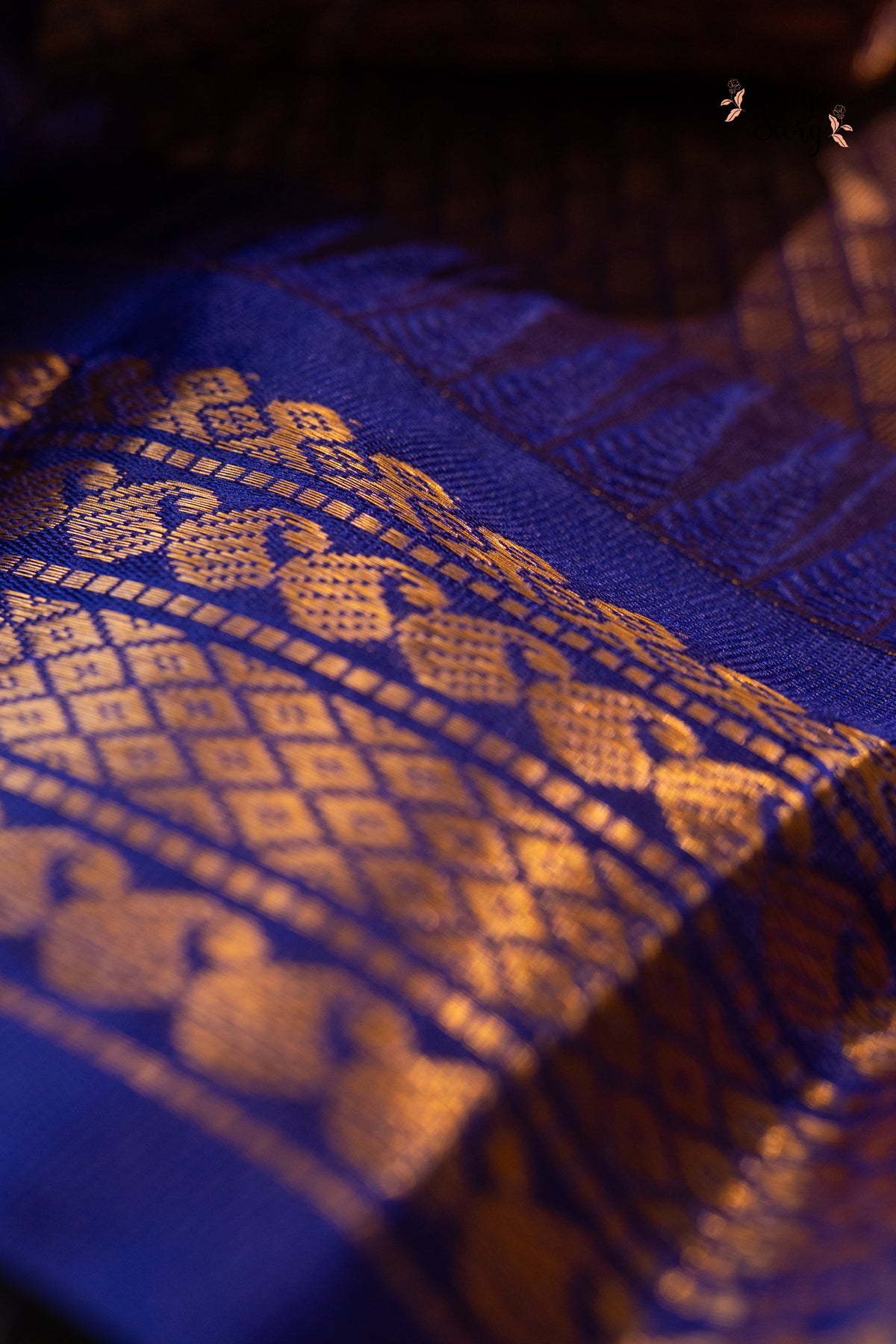 TANAAYA (తనాయ)