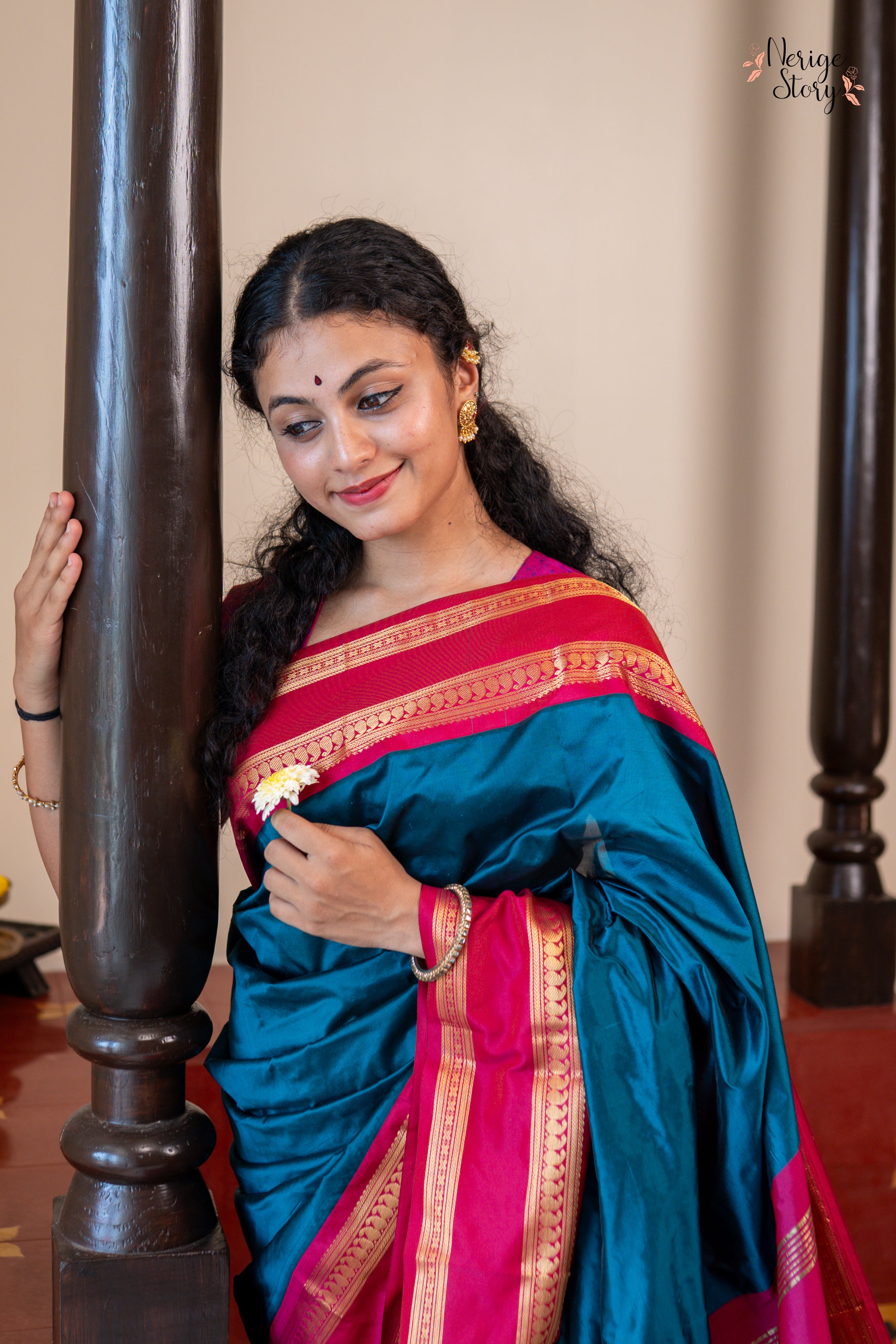 DIVYA (ದಿವ್ಯಾ)