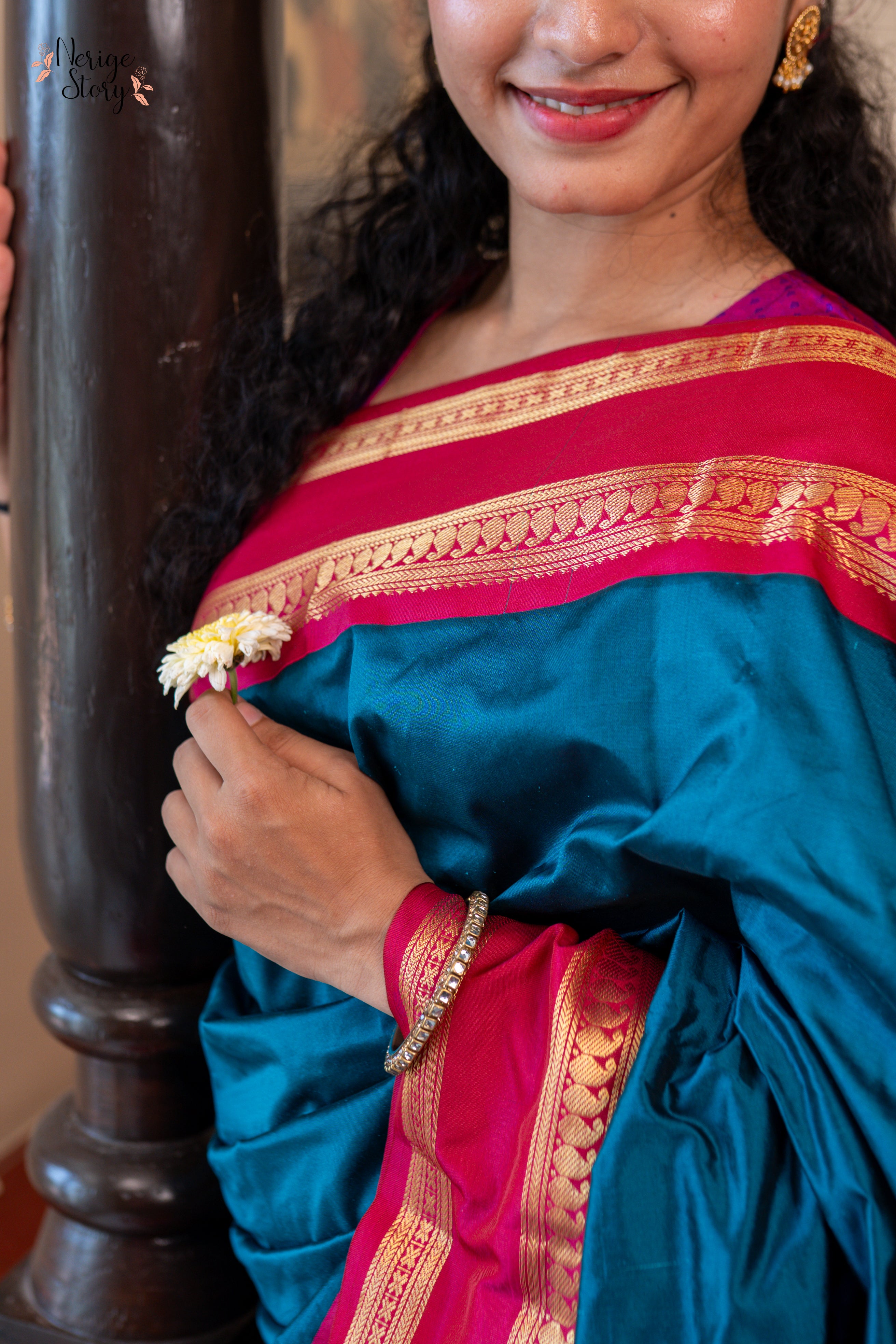 DIVYA (ದಿವ್ಯಾ)