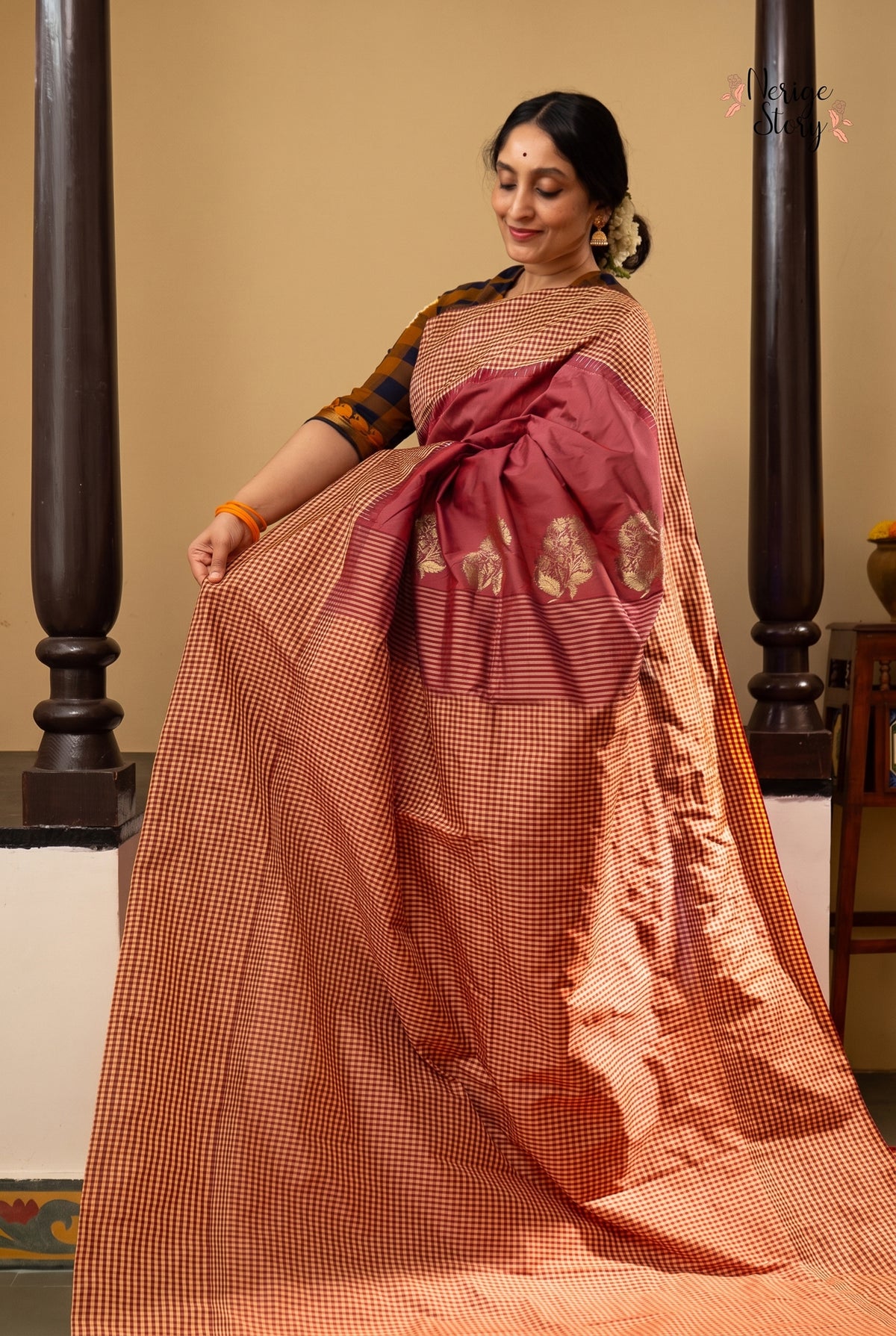 AKSHITA (அக்ஷிதா)