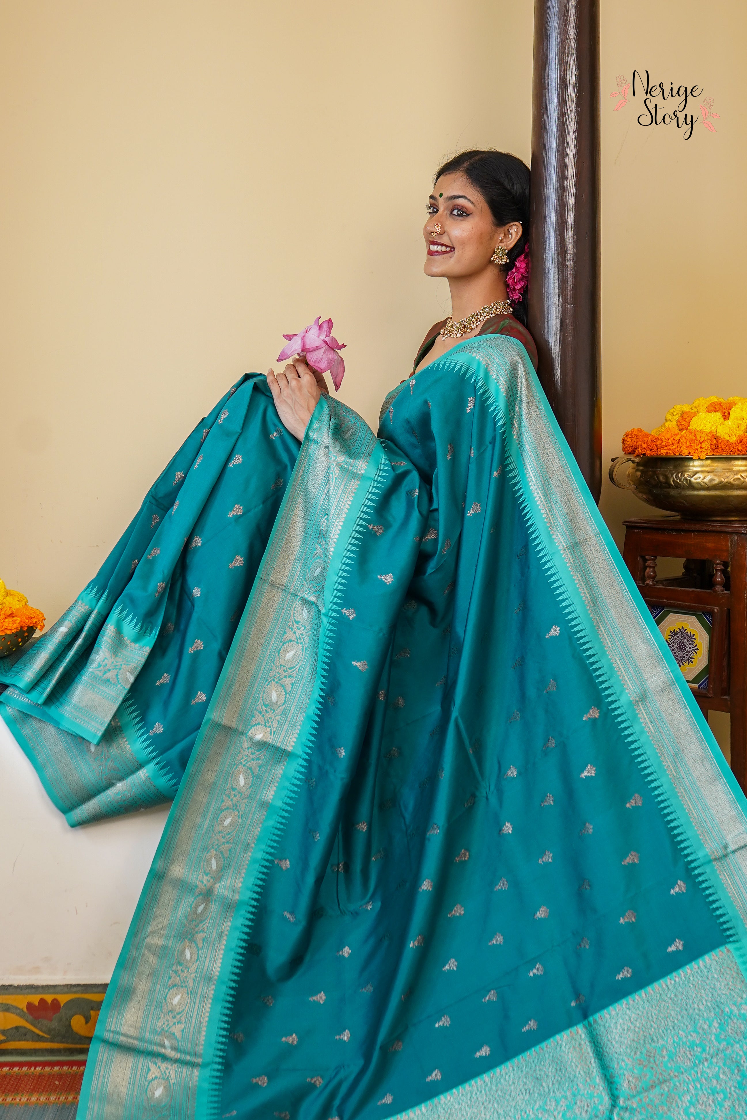 RADHIKA (राधिका)